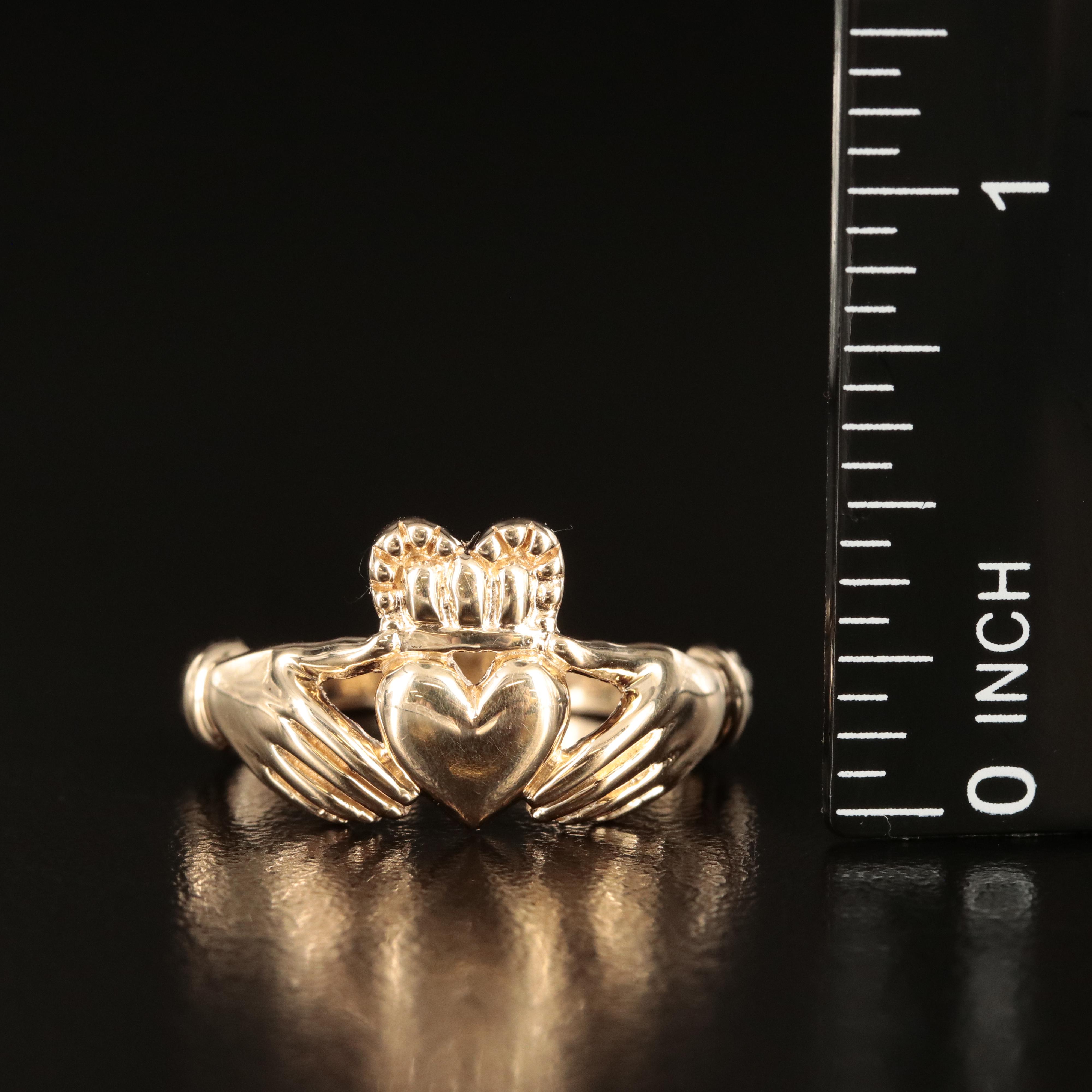 10K Claddagh Ring