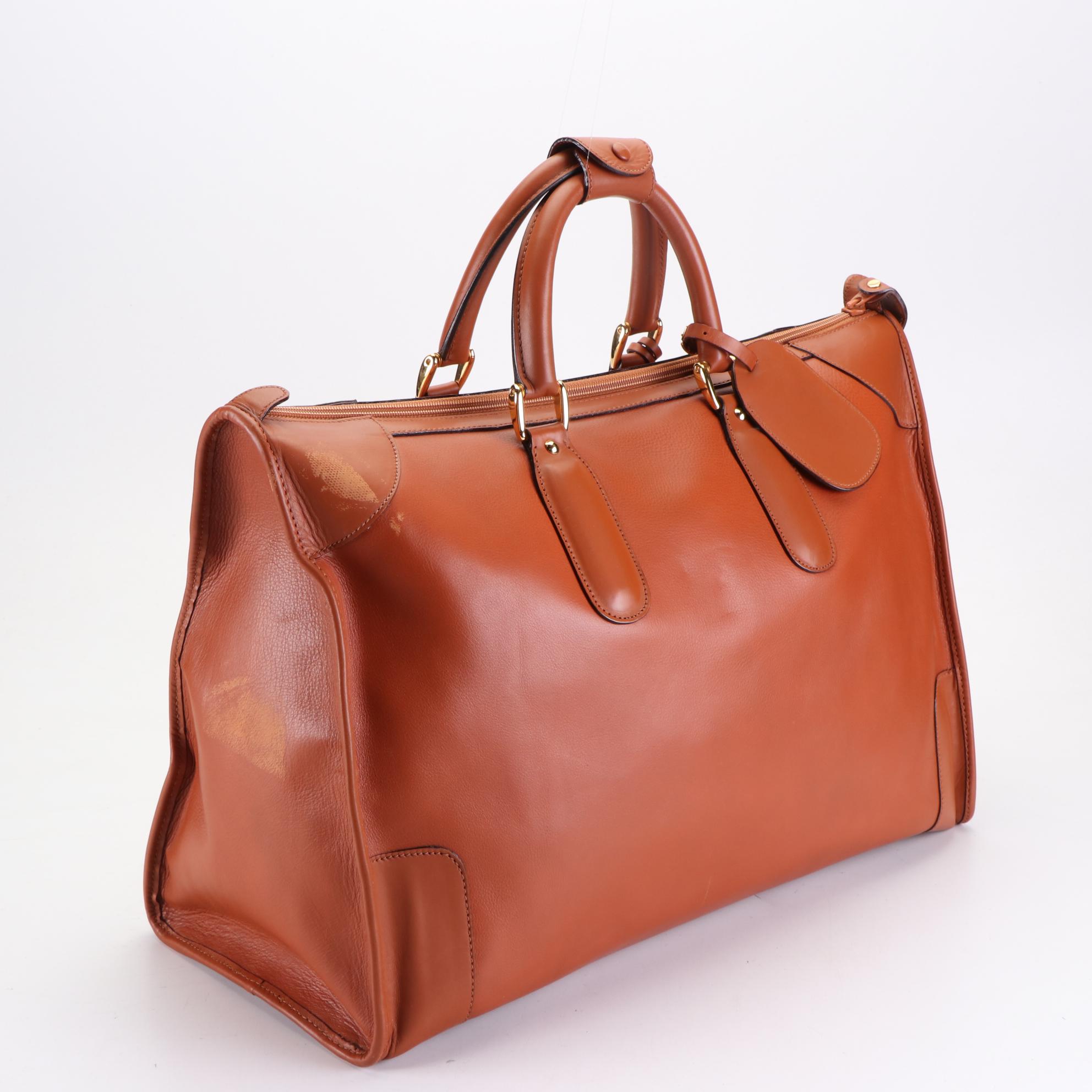 Gucci Locking Weekender Duffle Bag in Leather