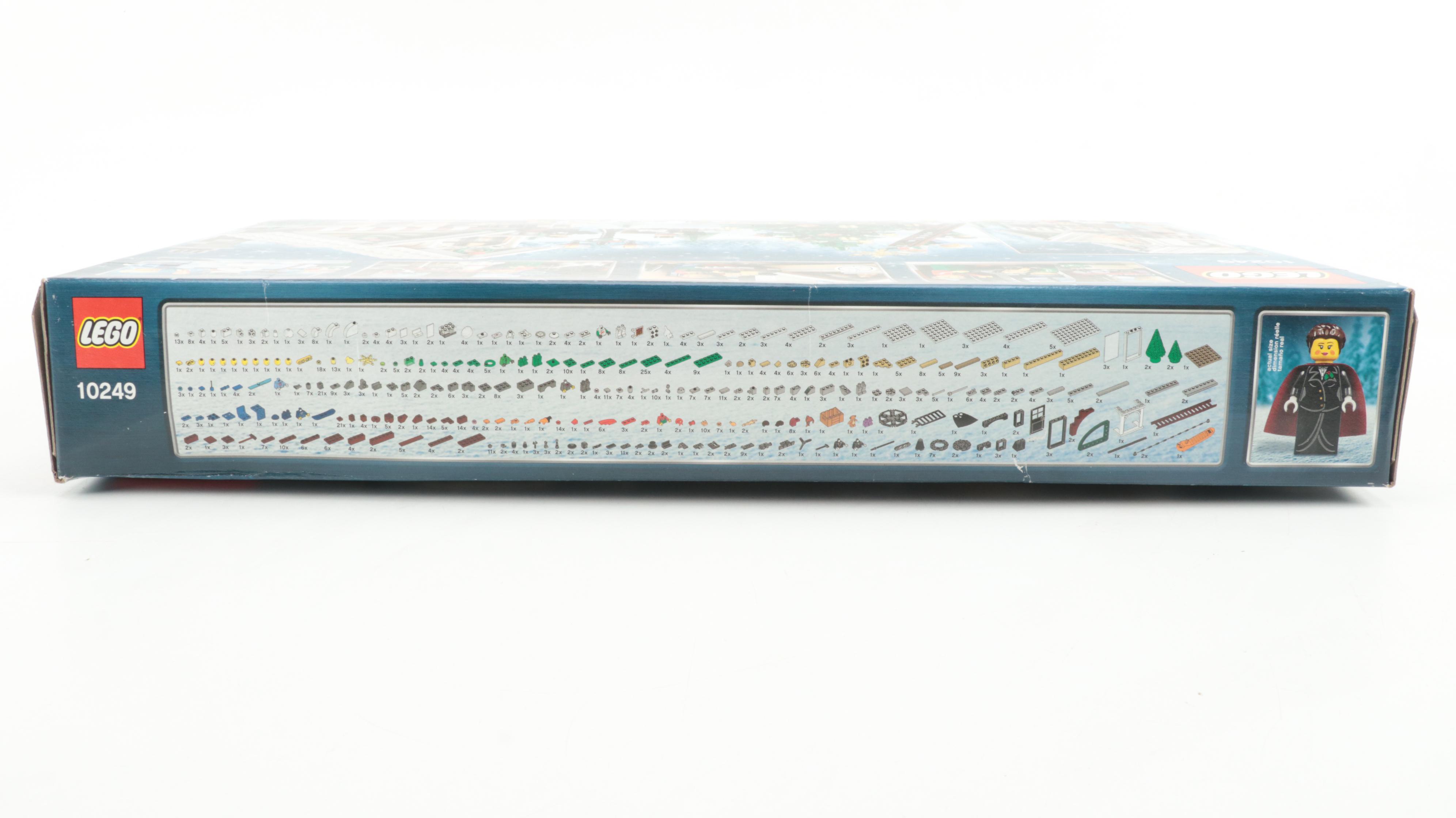 LEGO Winter Toy Shop Set