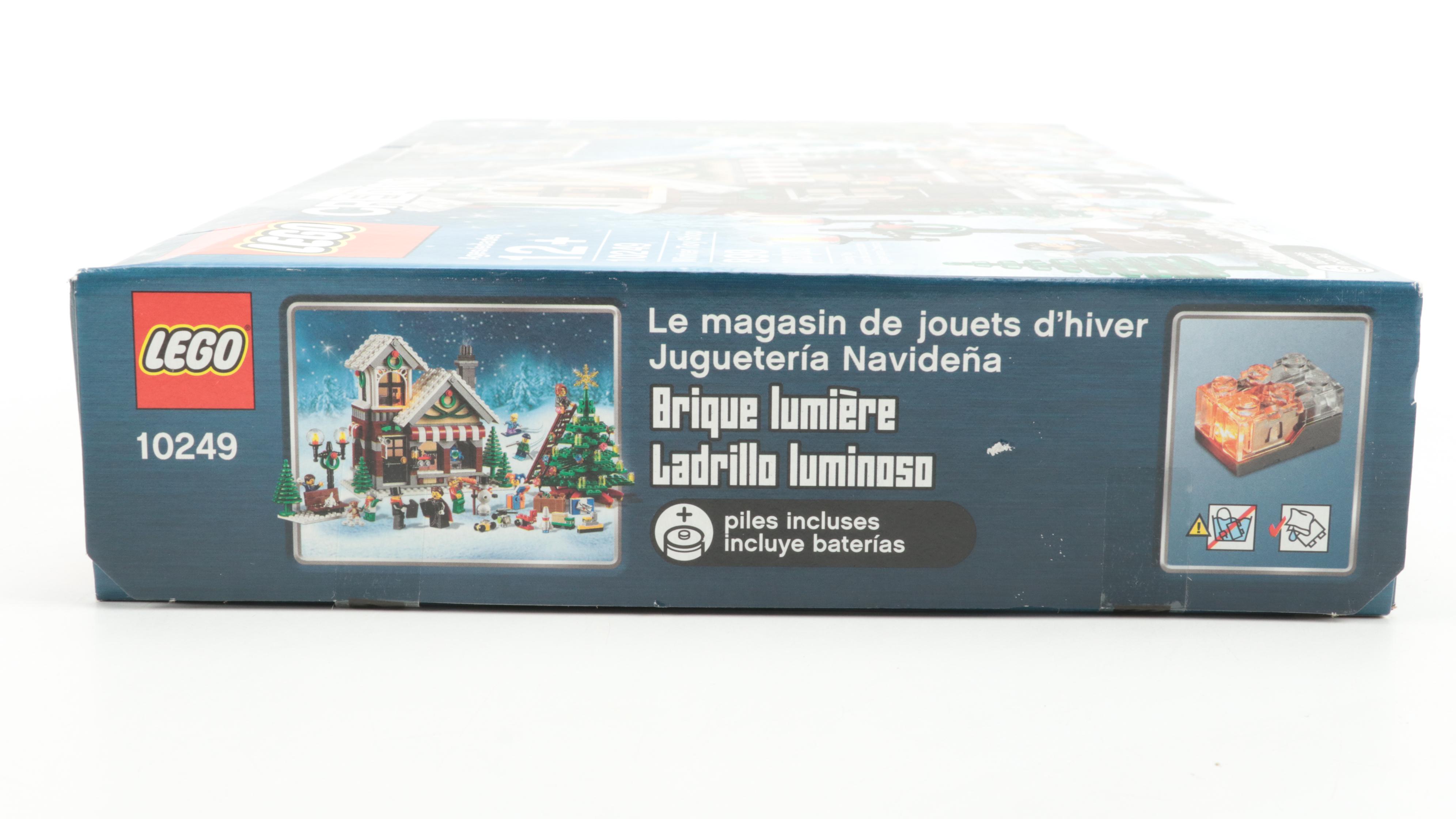 LEGO Winter Toy Shop Set