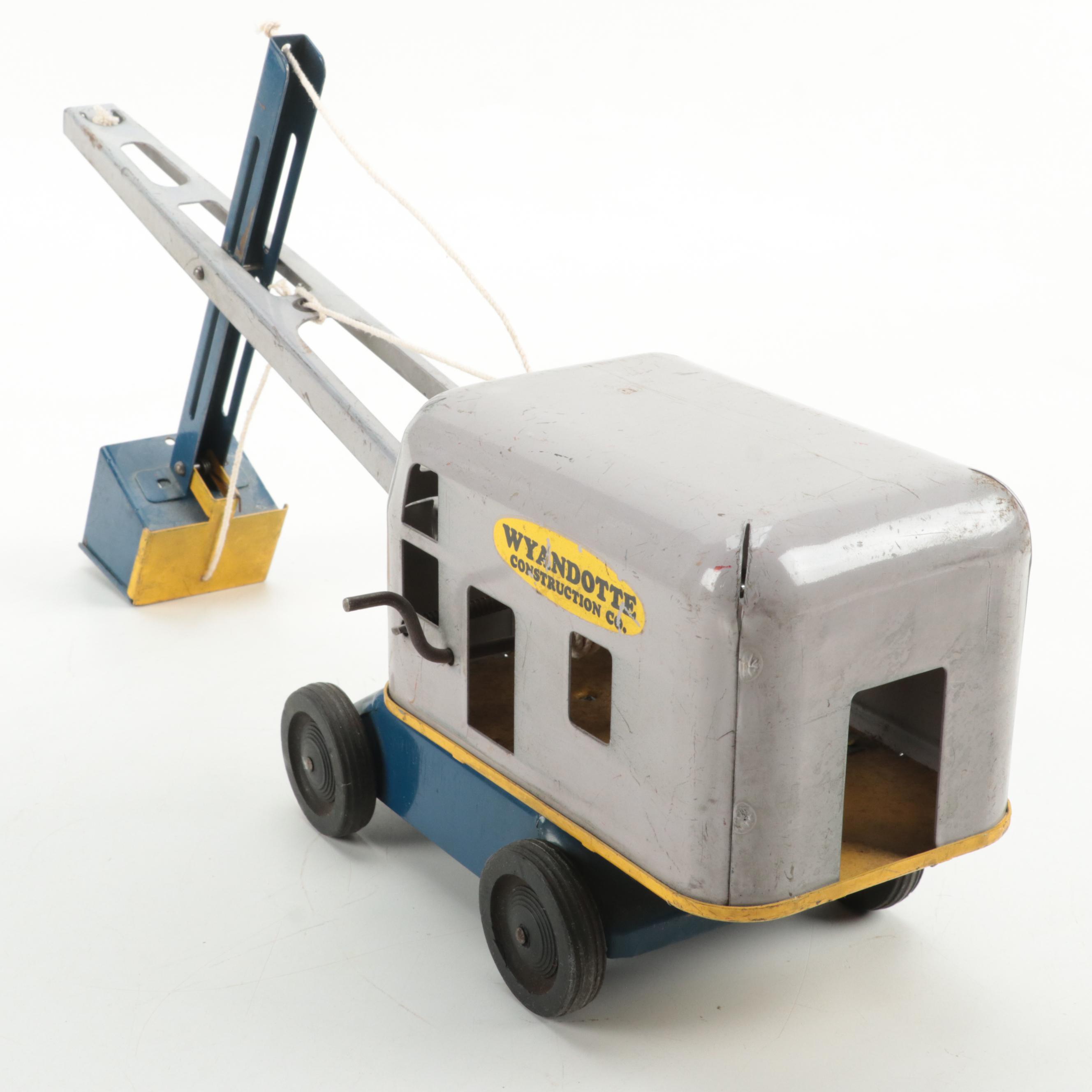 Wyandotte Pressed Steel Toy Steam Shovel