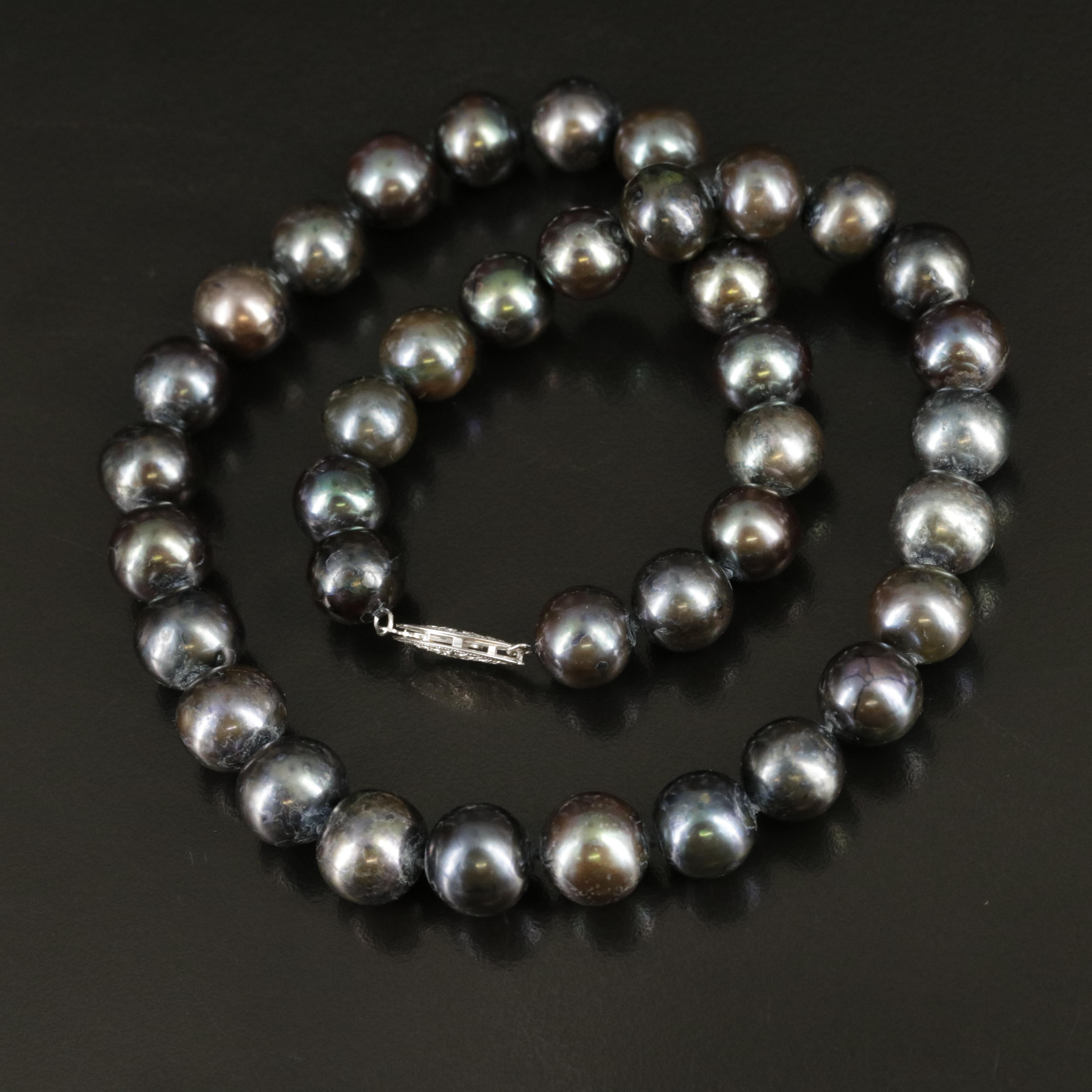 Pearl Necklace with 14K Clasp