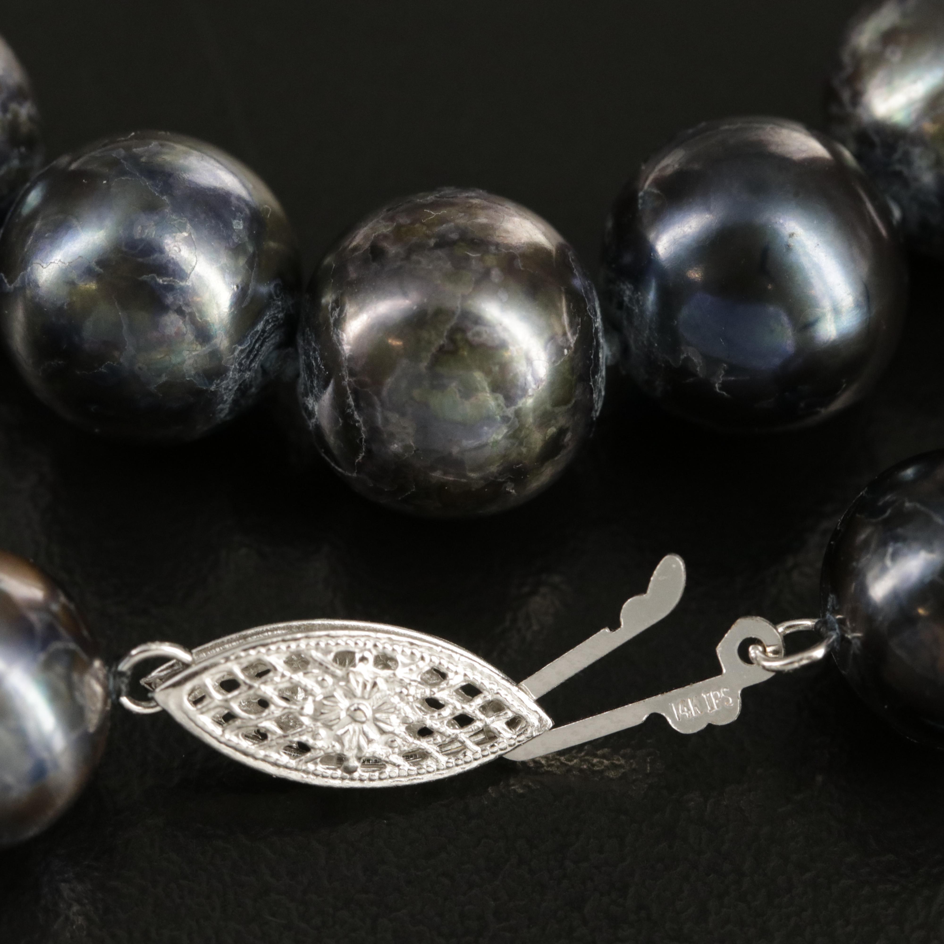 Pearl Necklace with 14K Clasp