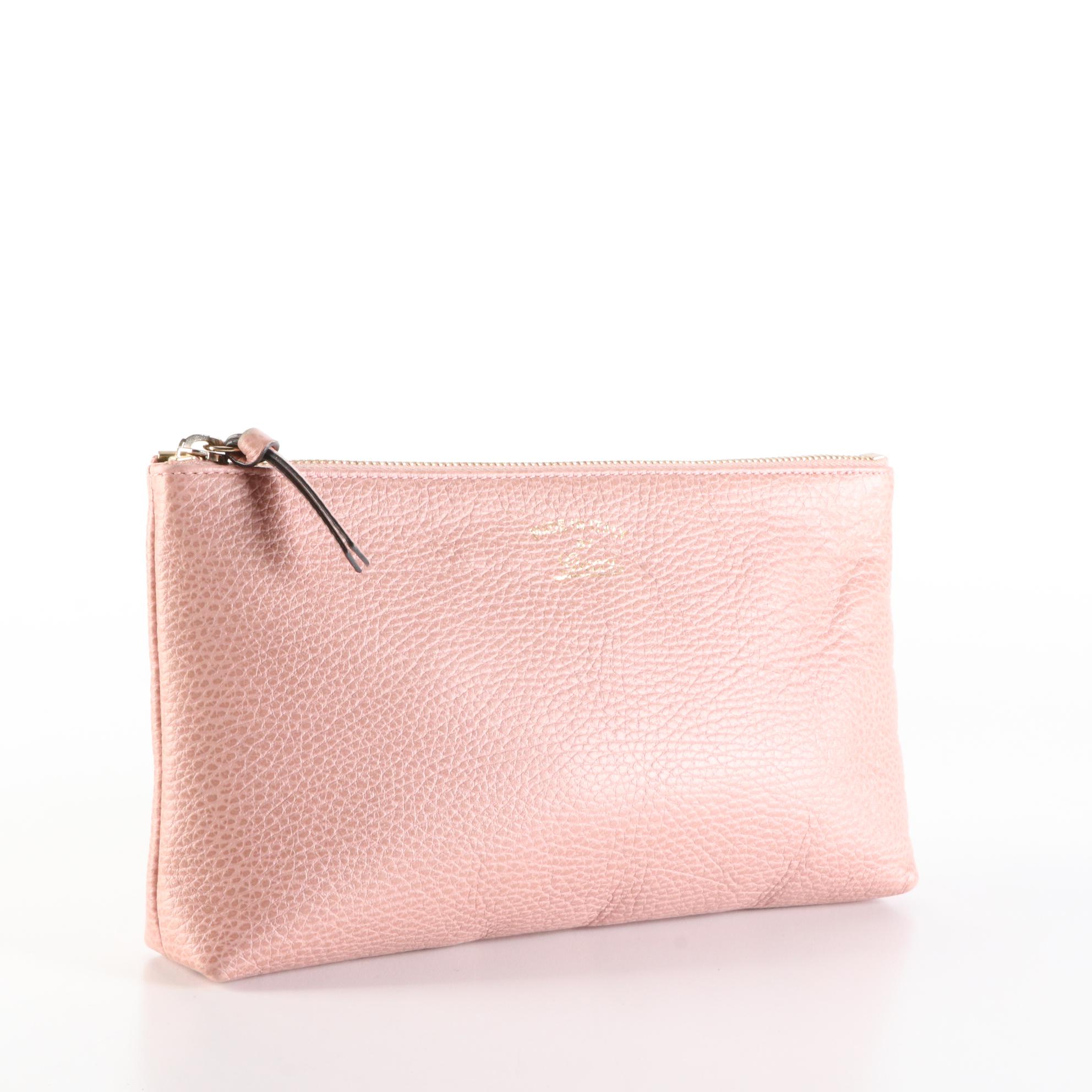 Gucci Zip Clutch/Pouch in Grain Leather