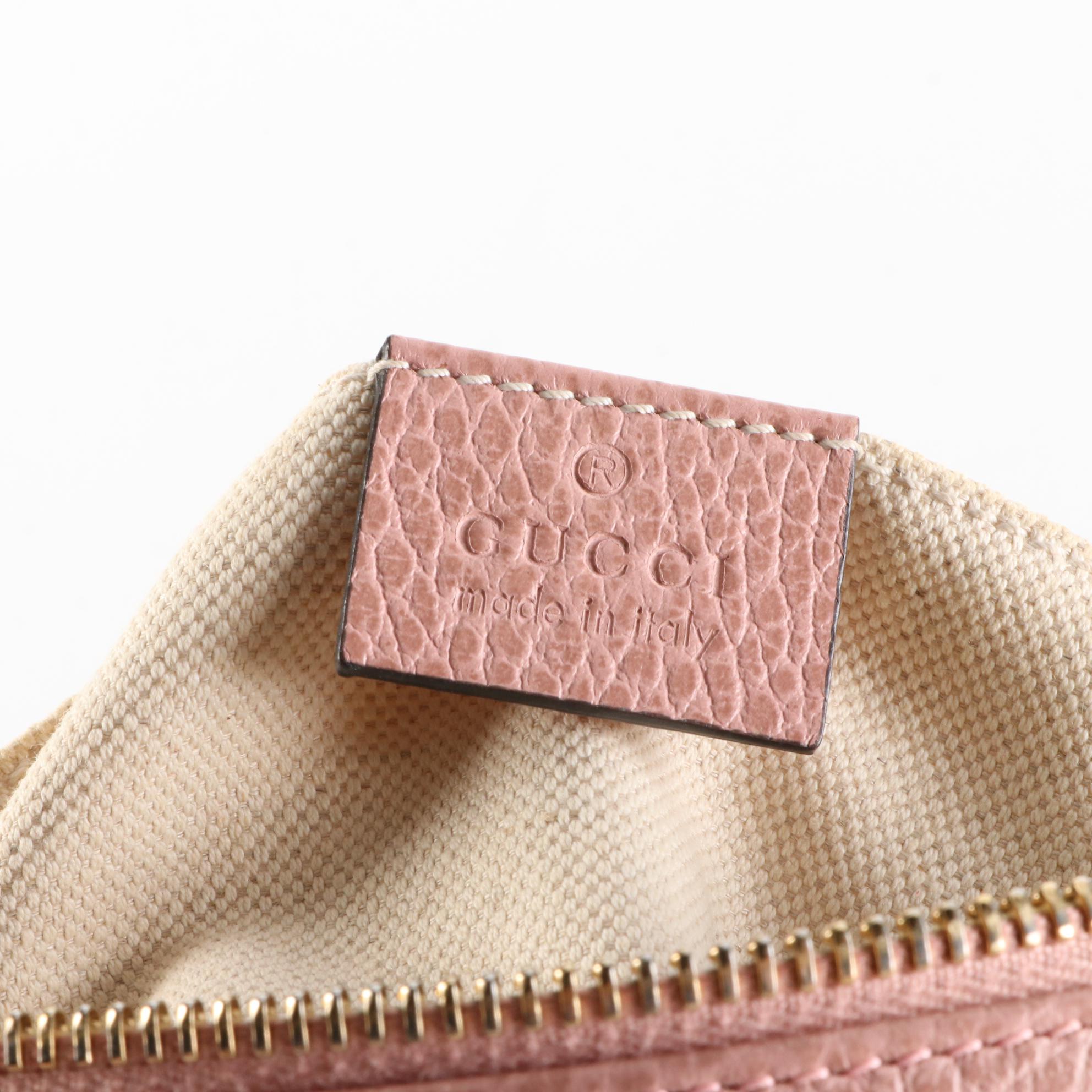 Gucci Zip Clutch/Pouch in Grain Leather