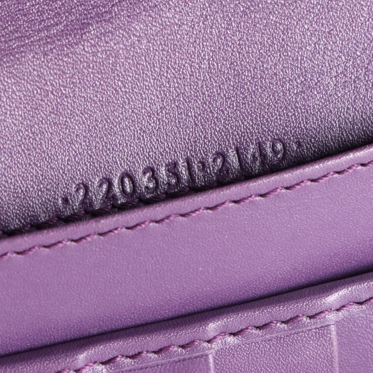 Gucci Jackie Piston Clasp Wallet in Leather with Box