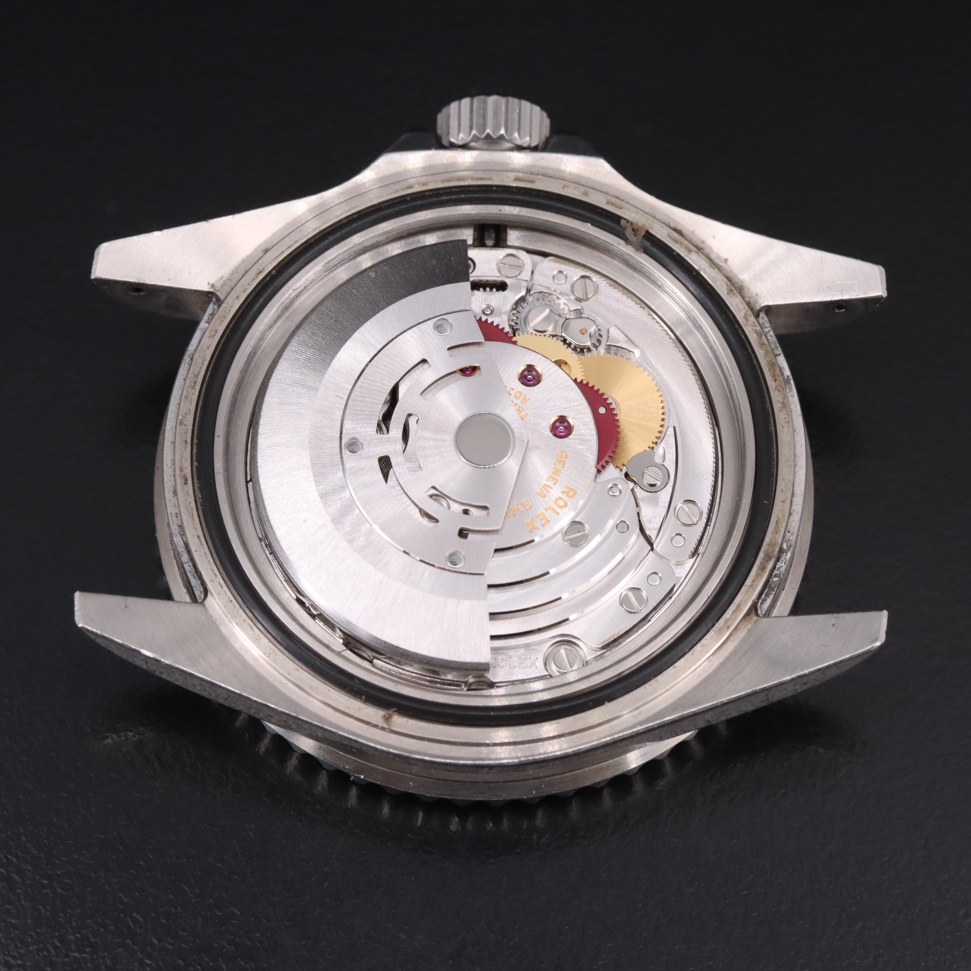 2005 Rolex Oyster Perpetual Submariner Watch