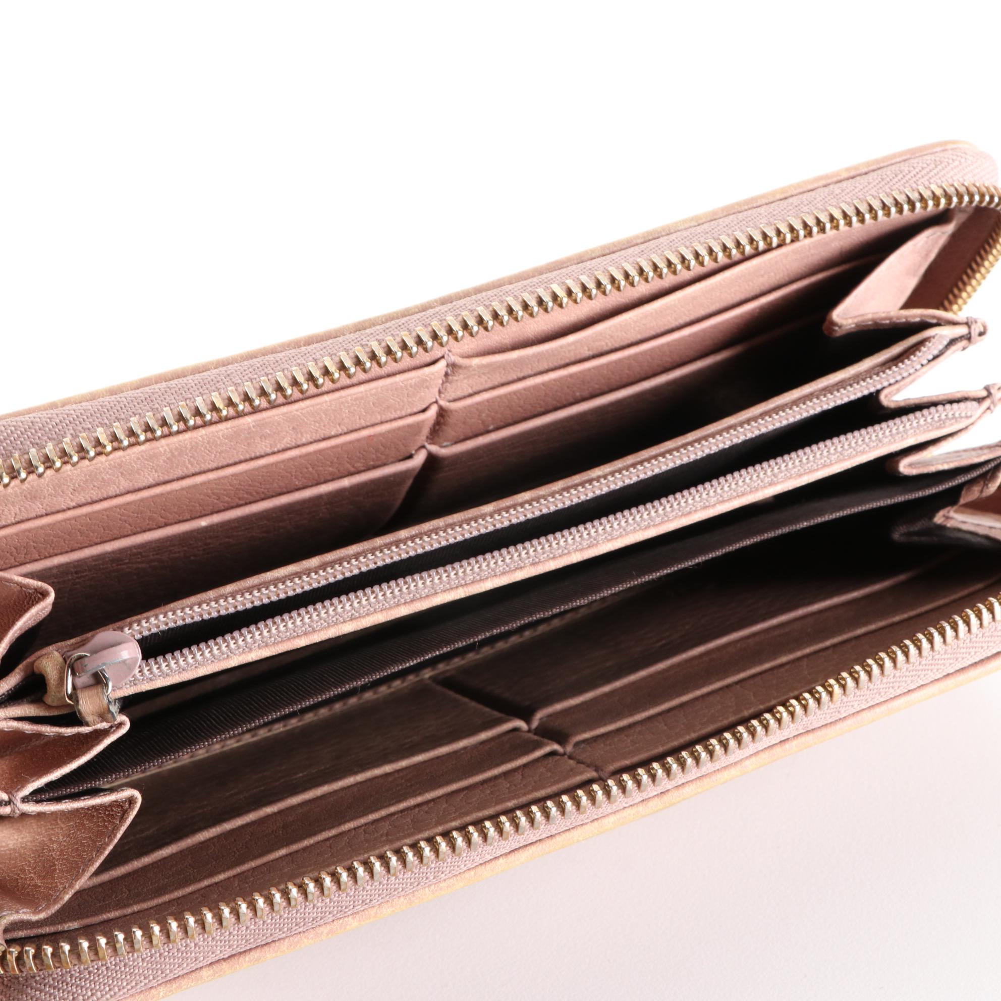 Gucci GG Zip-Around Wallet in Guccissima Leather