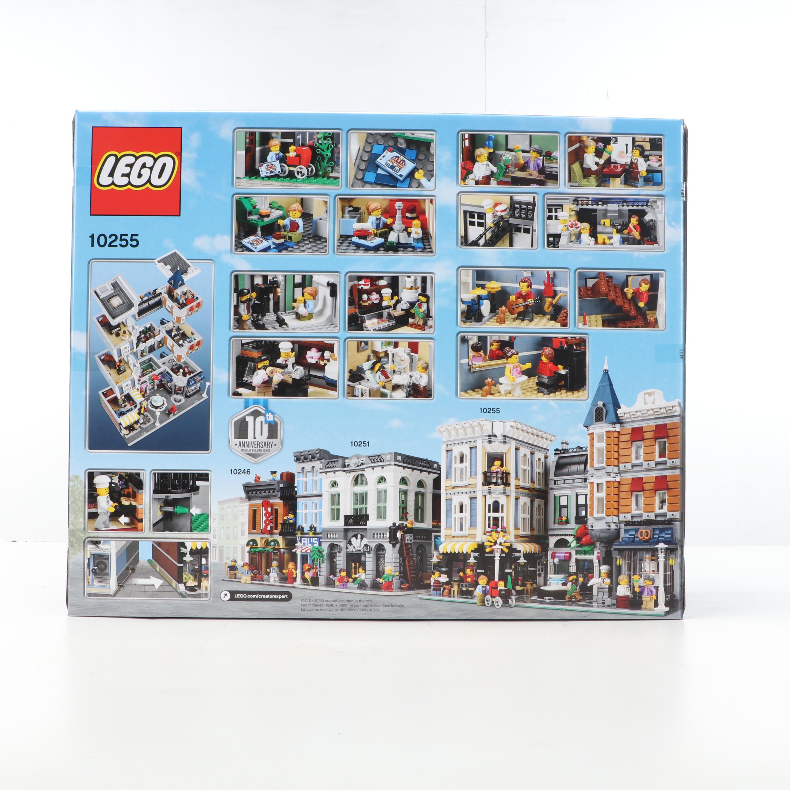 LEGO Creator "Assembly Square" With Characters