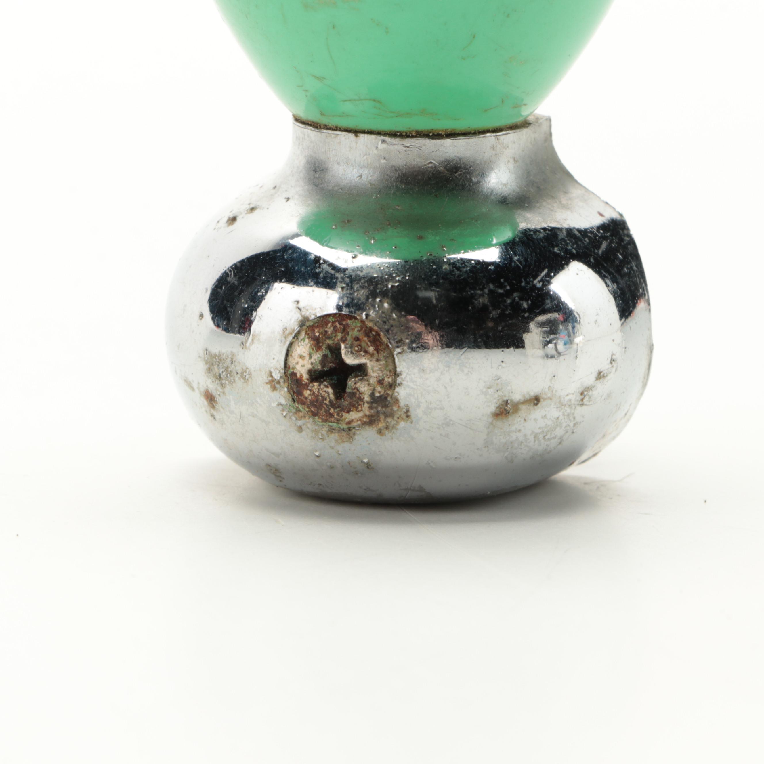 Pin-up Steering Wheel Brodie Spinner Knobs