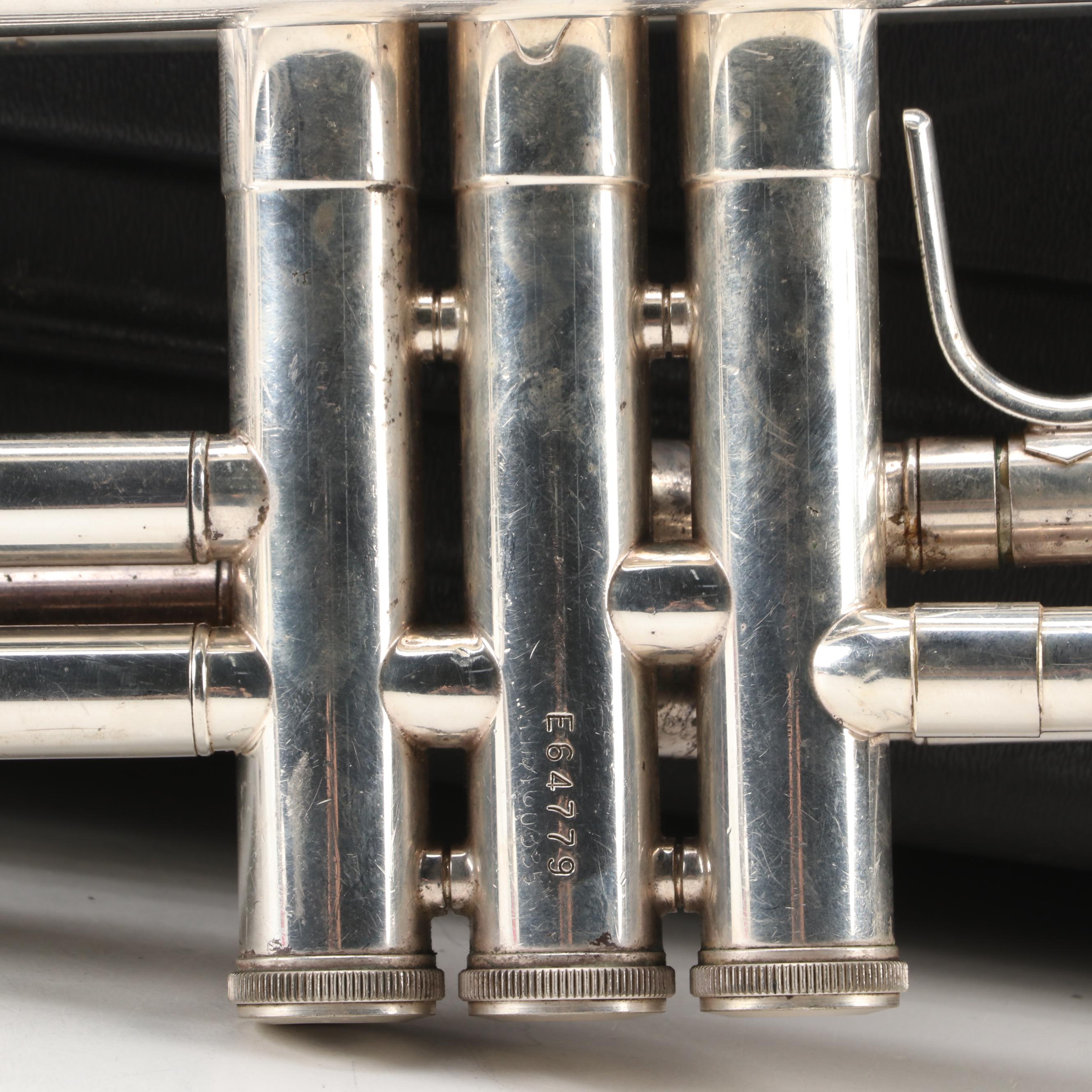 Bach Bb Trumpet with Case