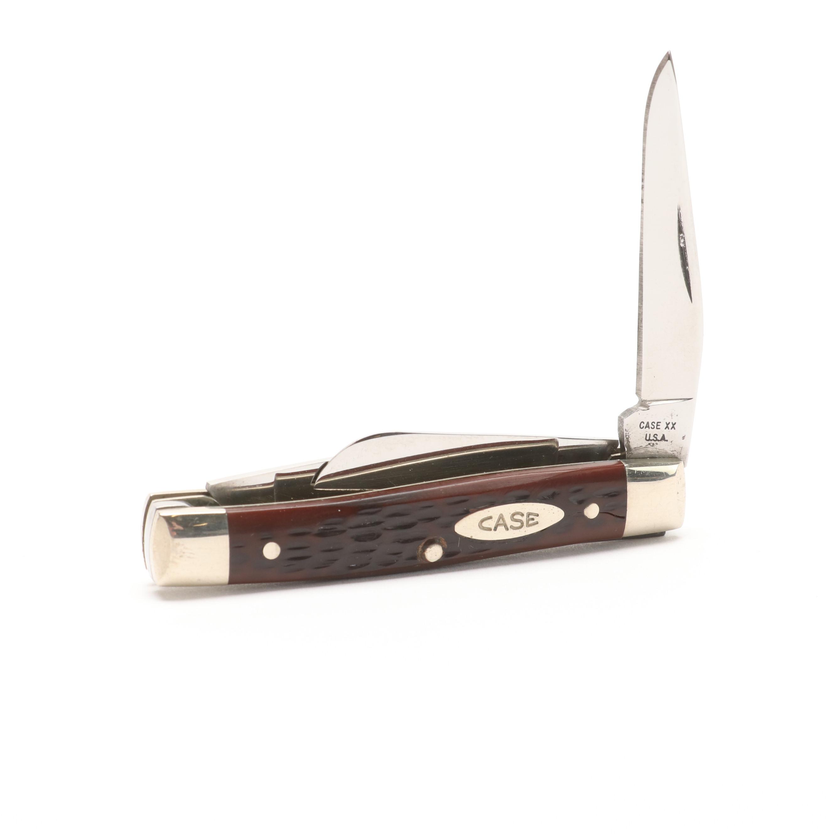 Case Folding Knife Collection with Storage Case, Mid/Late 20th and 21st C