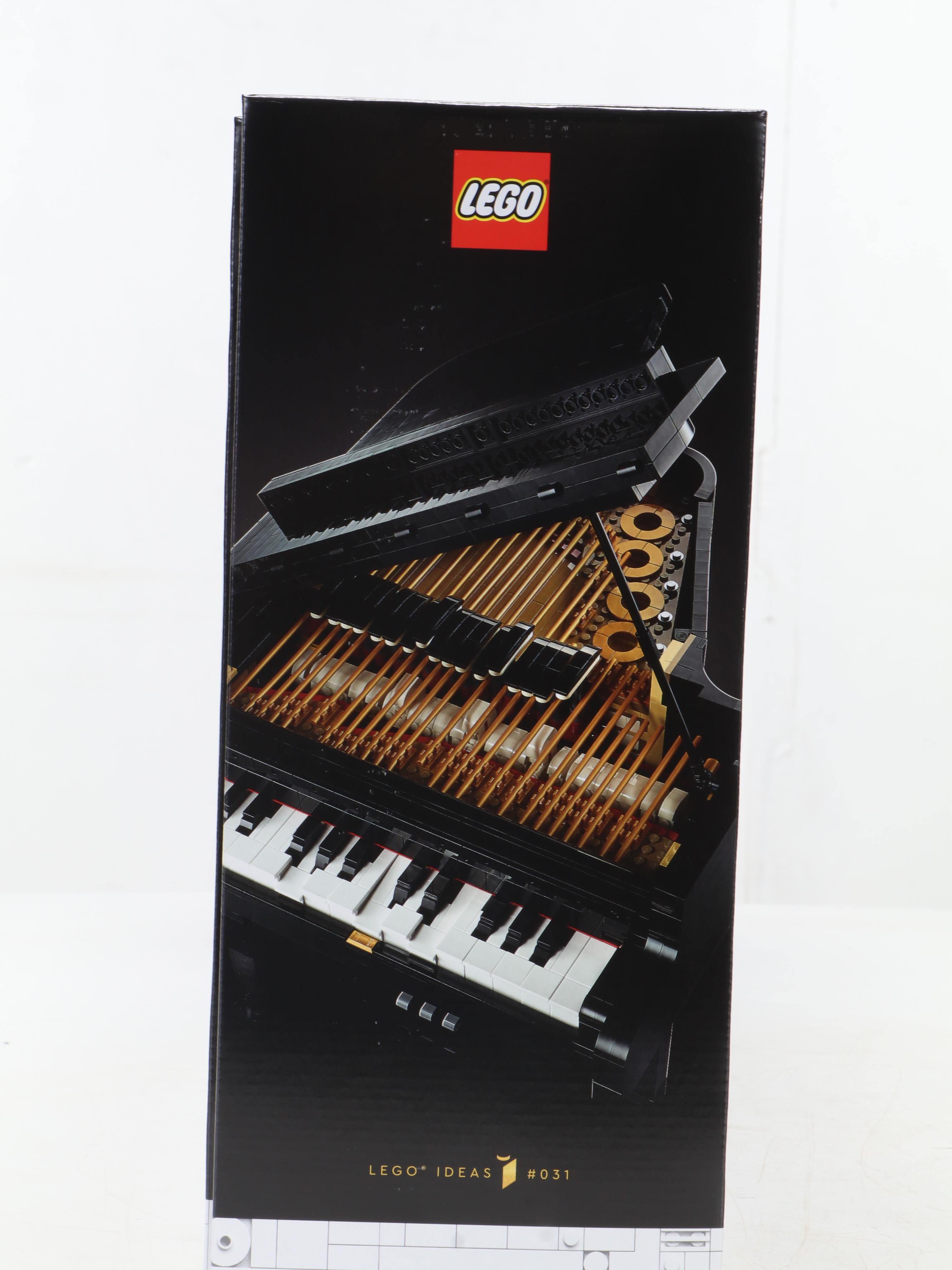LEGO IDEAS Grand Piano #031 Battery-Powered Building Toy Set