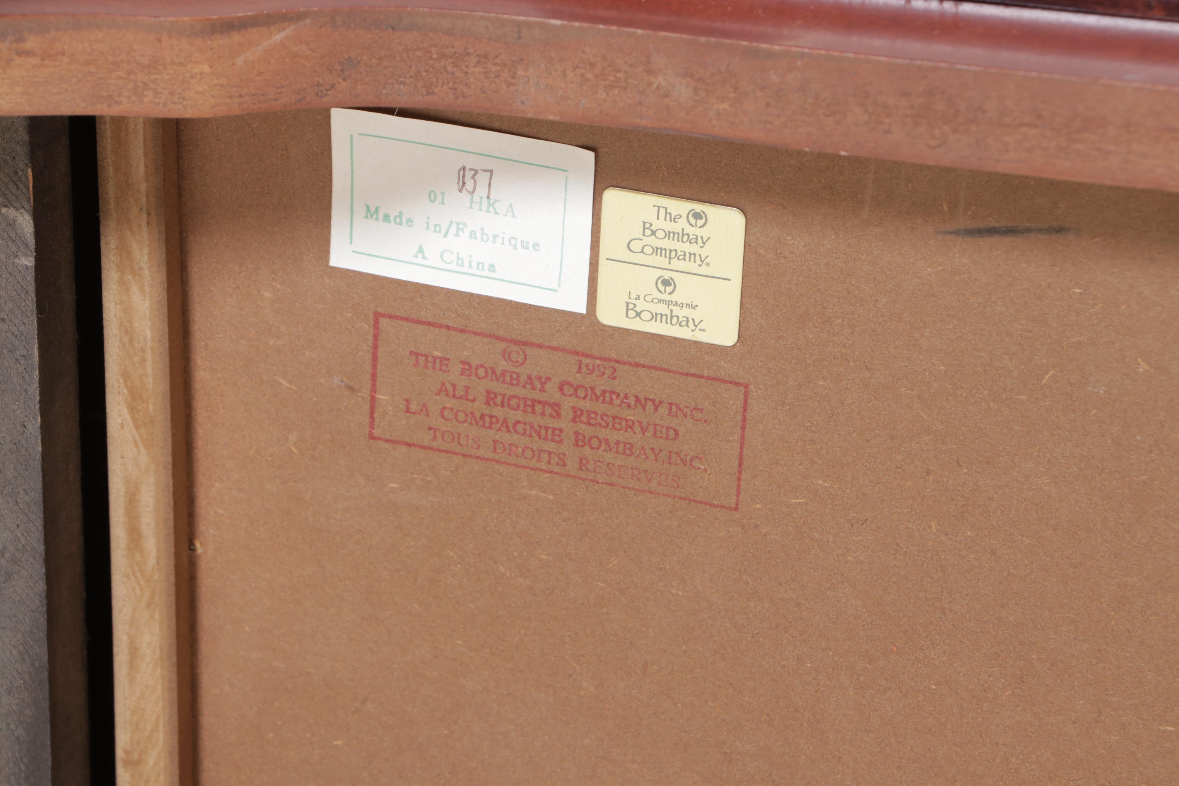 The Bombay Company Queen Anne Style Mahogany-Stained Sofa Table