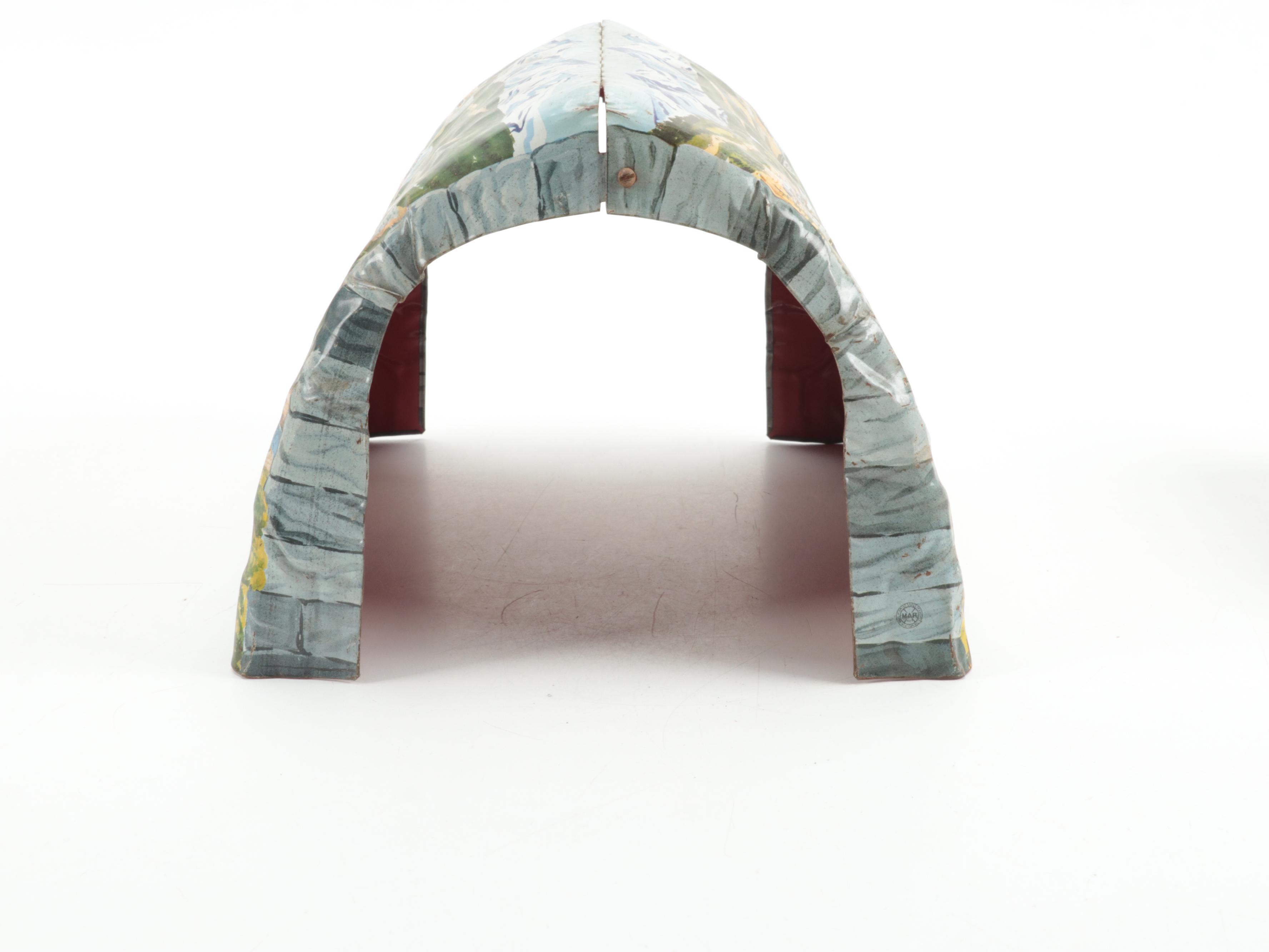 Louis Marx Stream Line Electric Train Set with Tunnel, Mid-20th Century