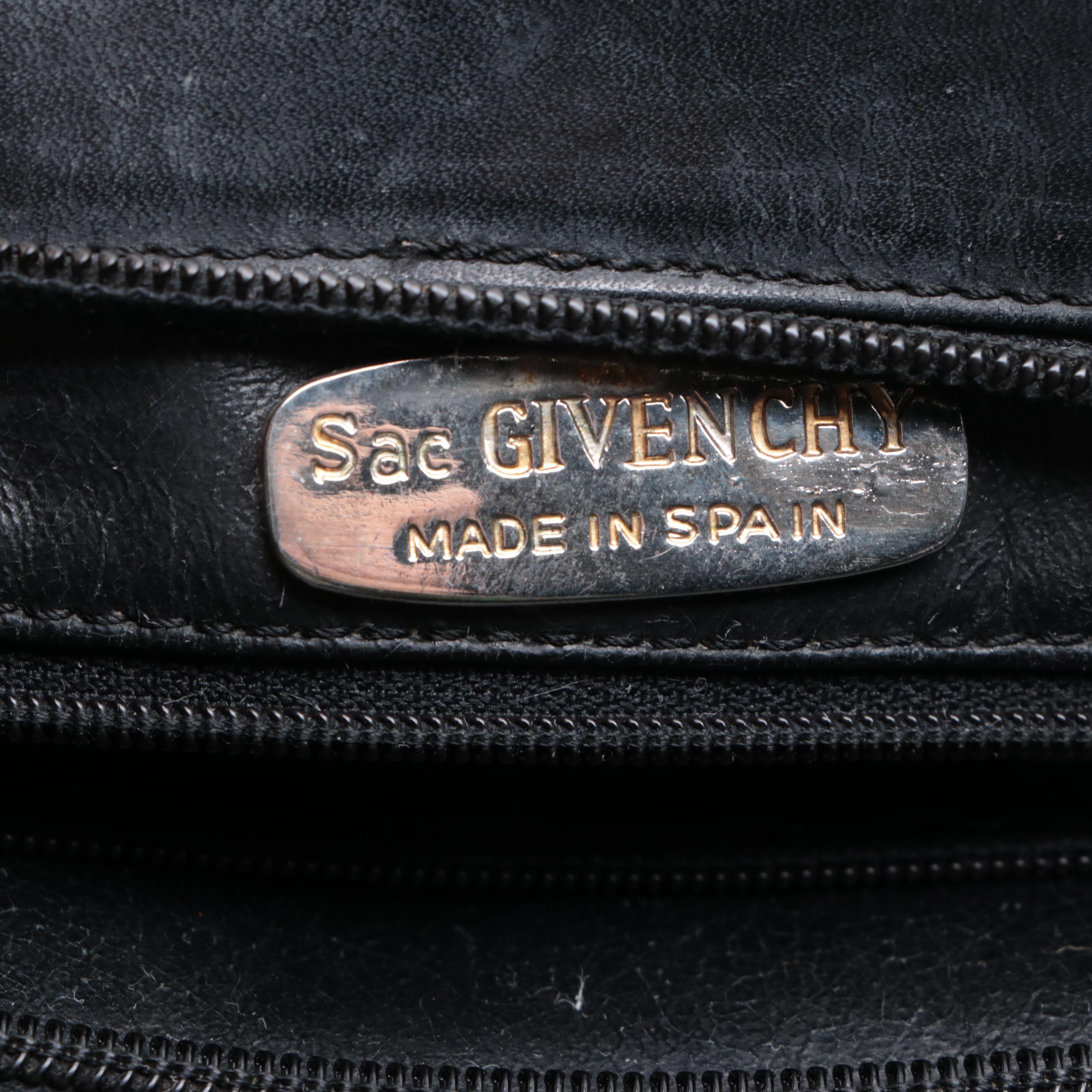 Sac Givenchy Clutch in Black Leather