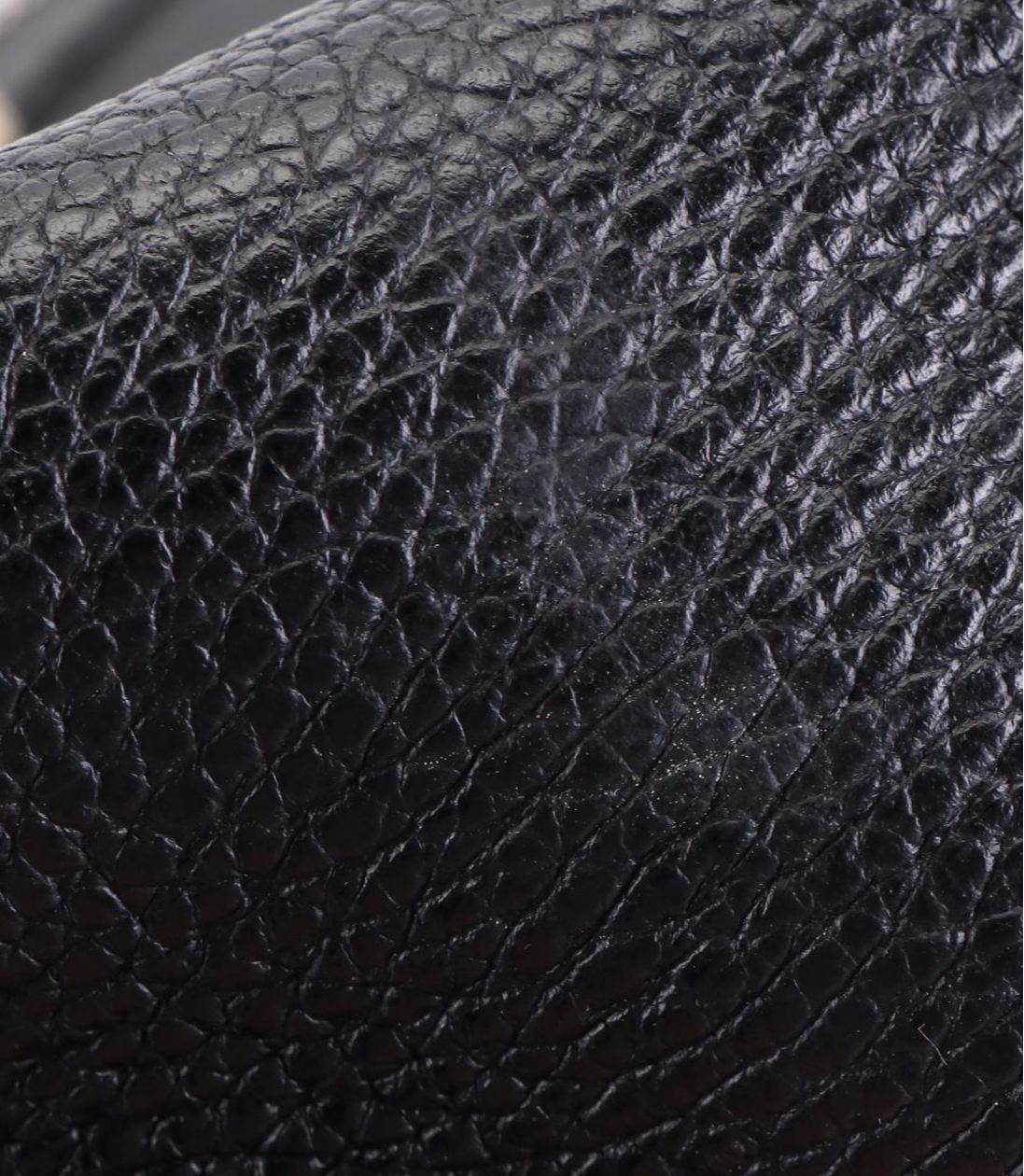 Gucci Tote in Black Grain Leather with Interlocking GG Charm