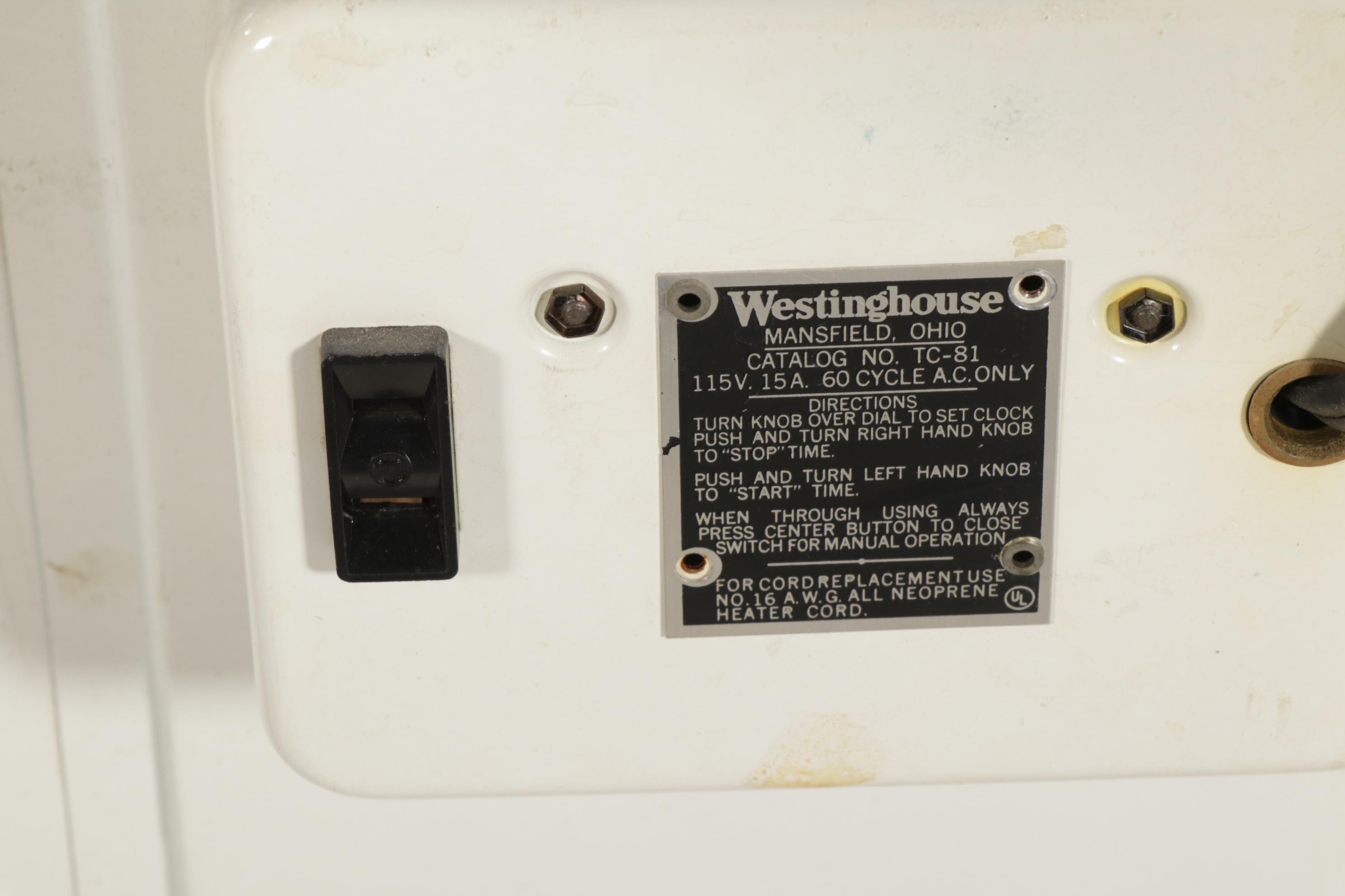 Hamilton Beach Electric Roaster Oven on Westinghouse Cabinet Stand