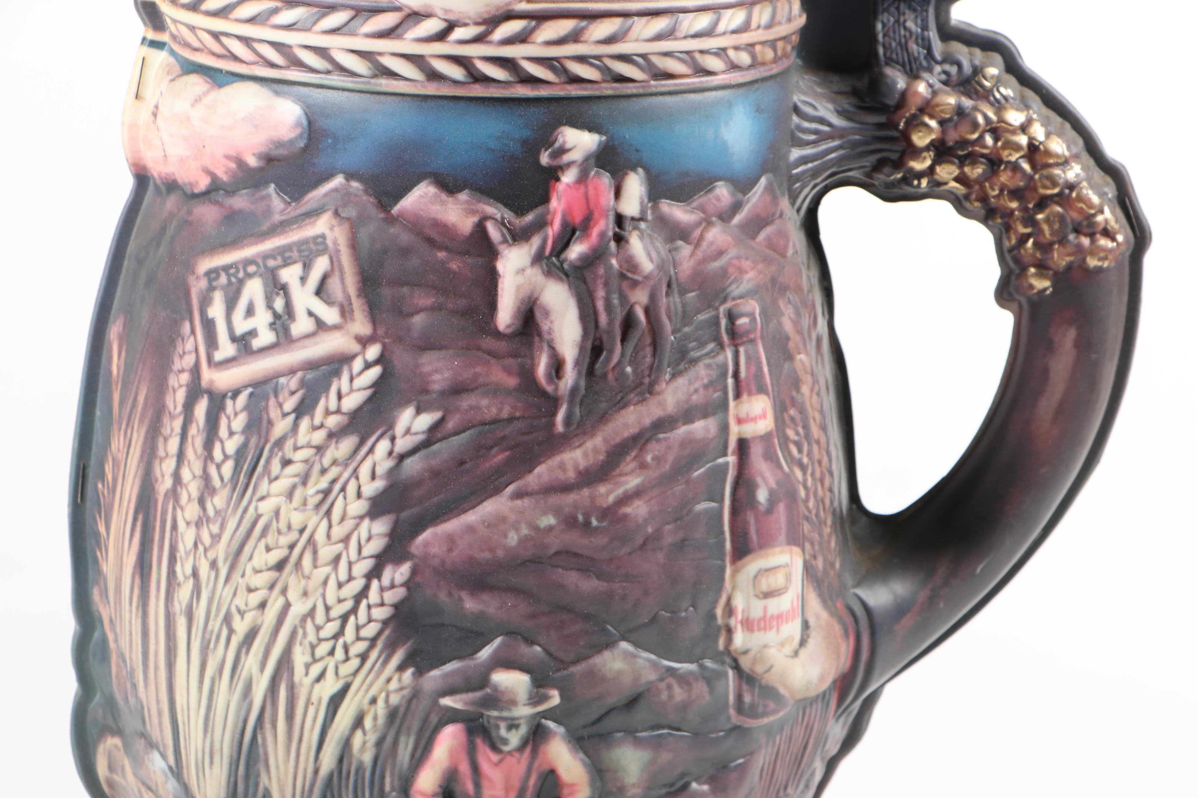 Hudepohl Gold Beer Stein Plastic Illuminated Advertising Wall Sign