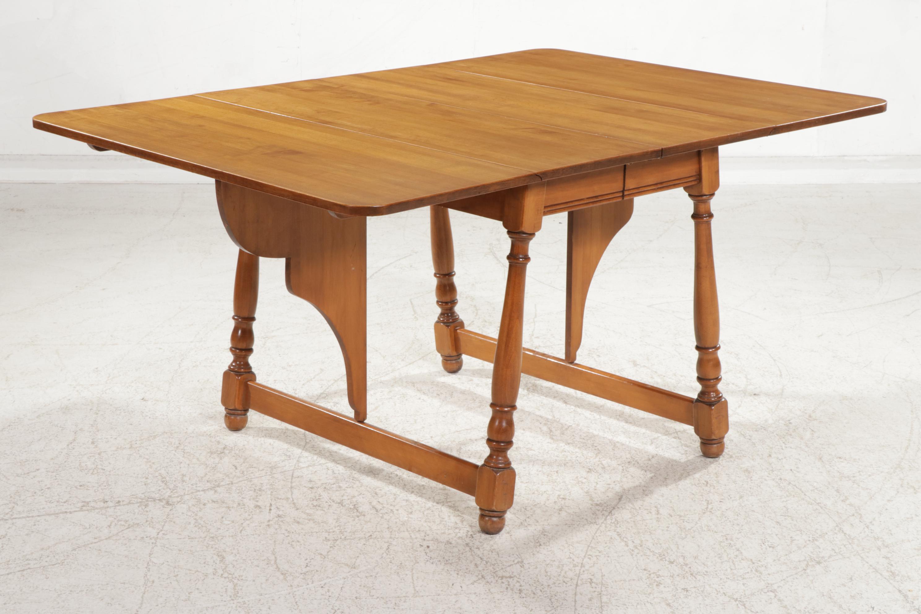 Maple Drop Leaf Dining Table, Late 20th Century