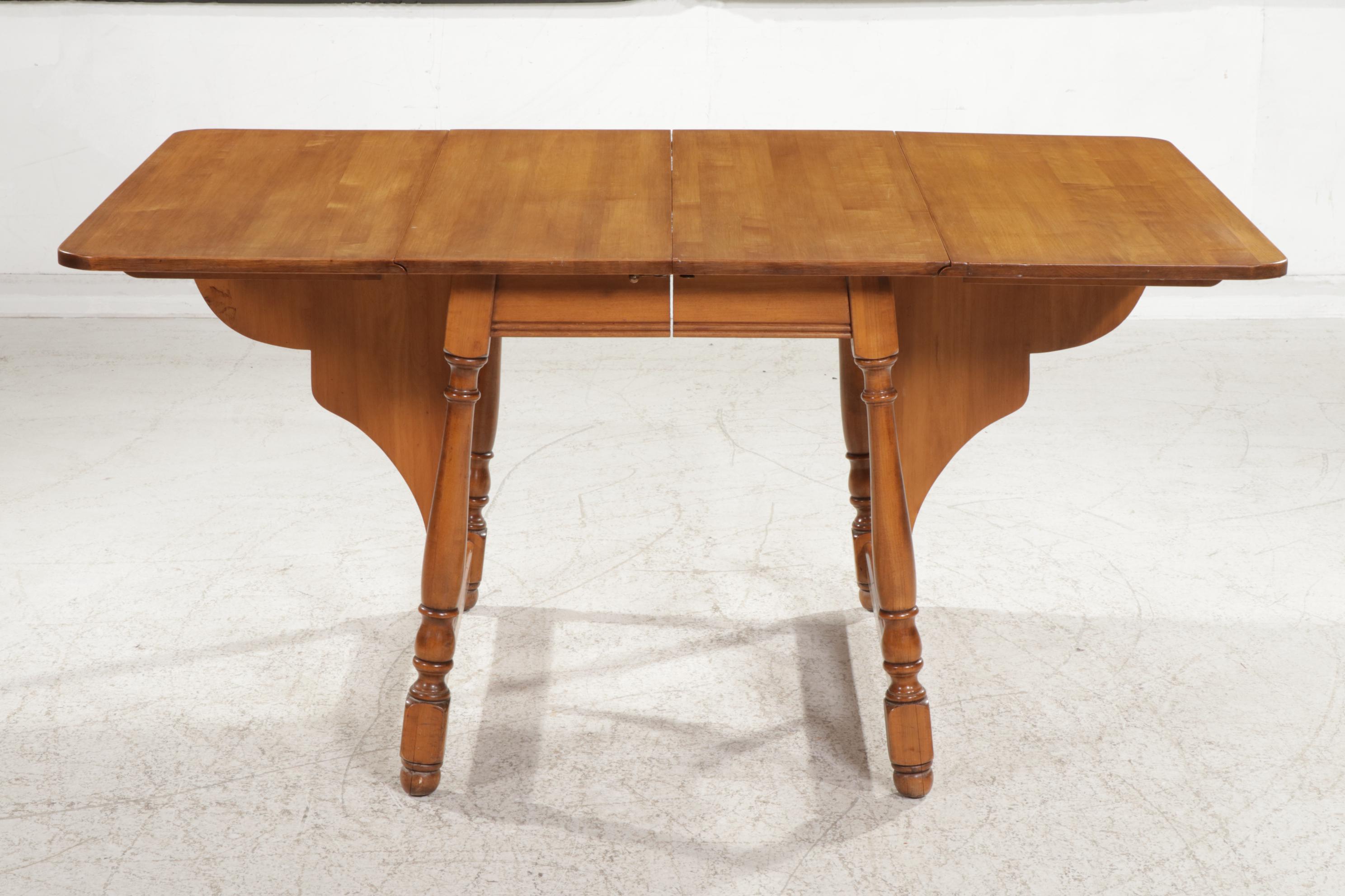 Maple Drop Leaf Dining Table, Late 20th Century