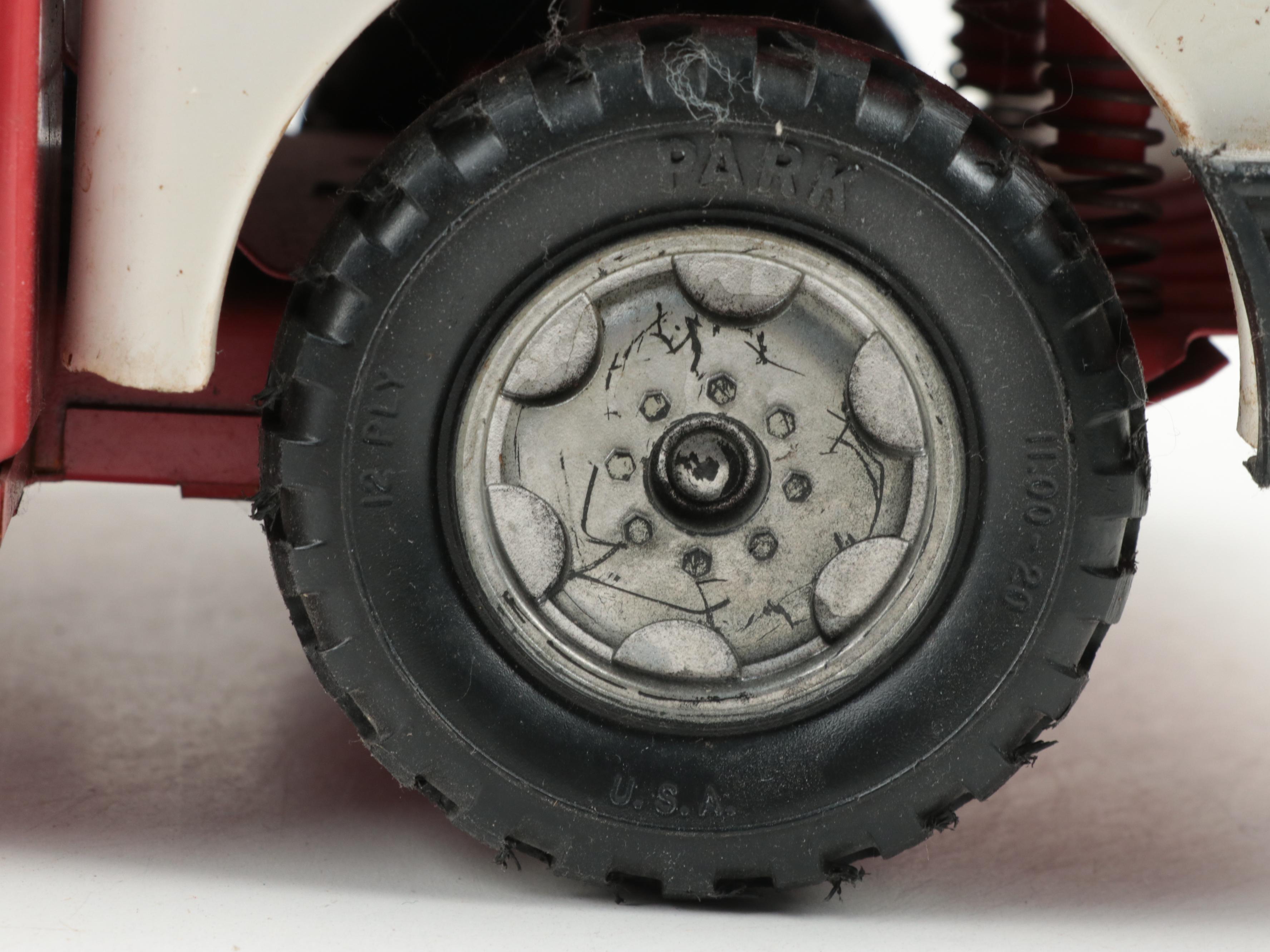 Texaco Pressed Steel Toy Oil Tanker Truck, Mid to Late 20th Century