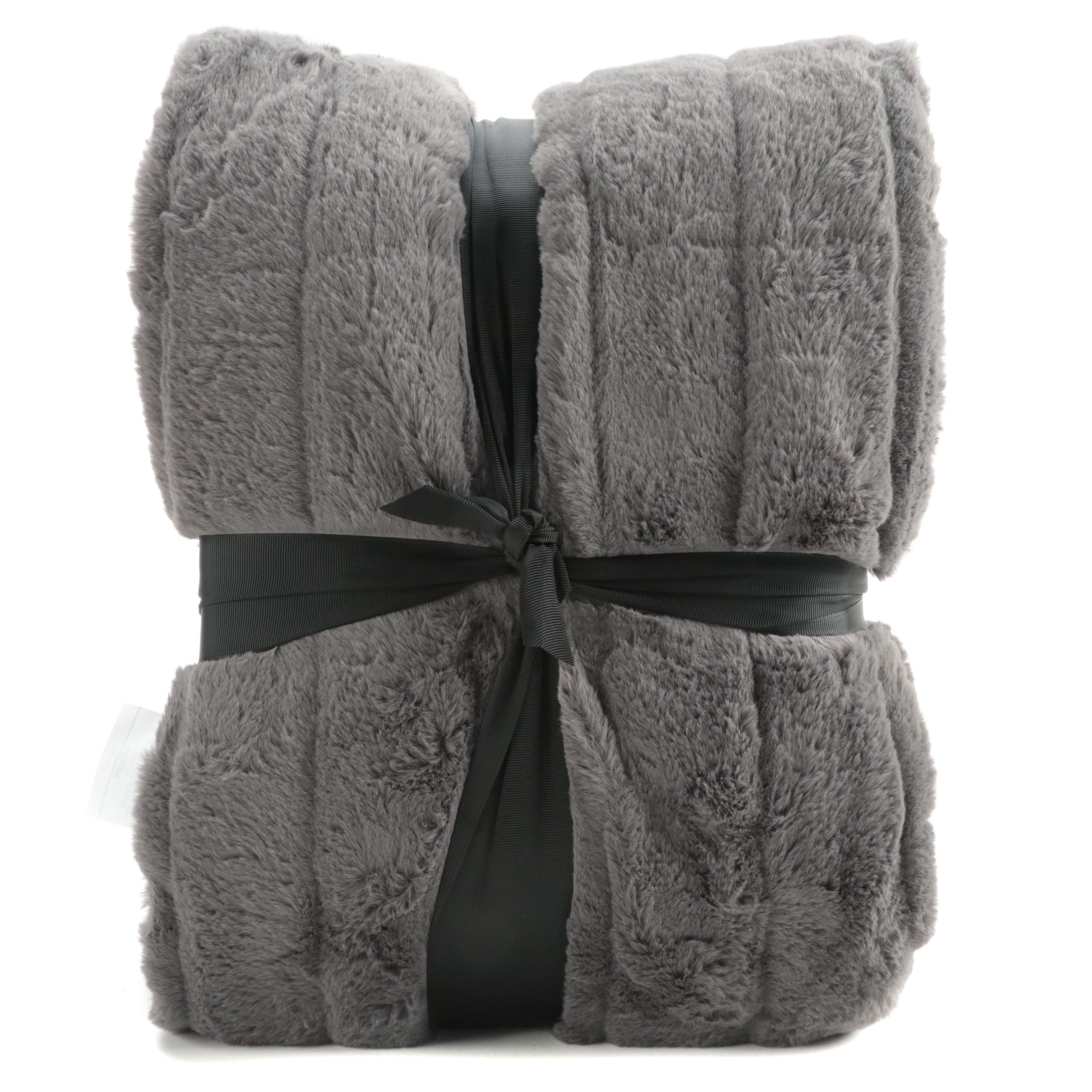 Member's Mark Hotel Premier Collection Luxury Throw in Carved Charcoal