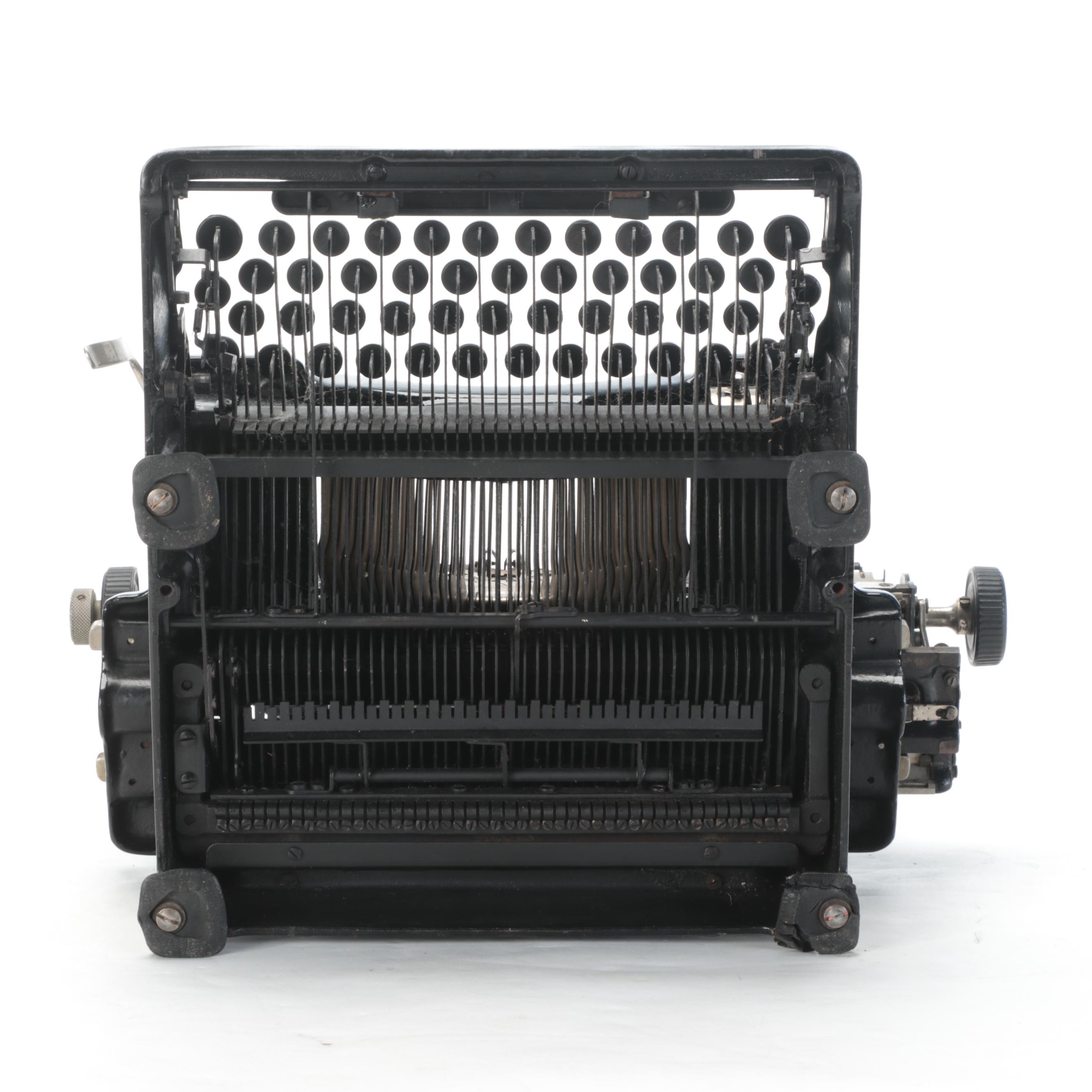 Woodstock Typewriter, Early to Mid-20th Century
