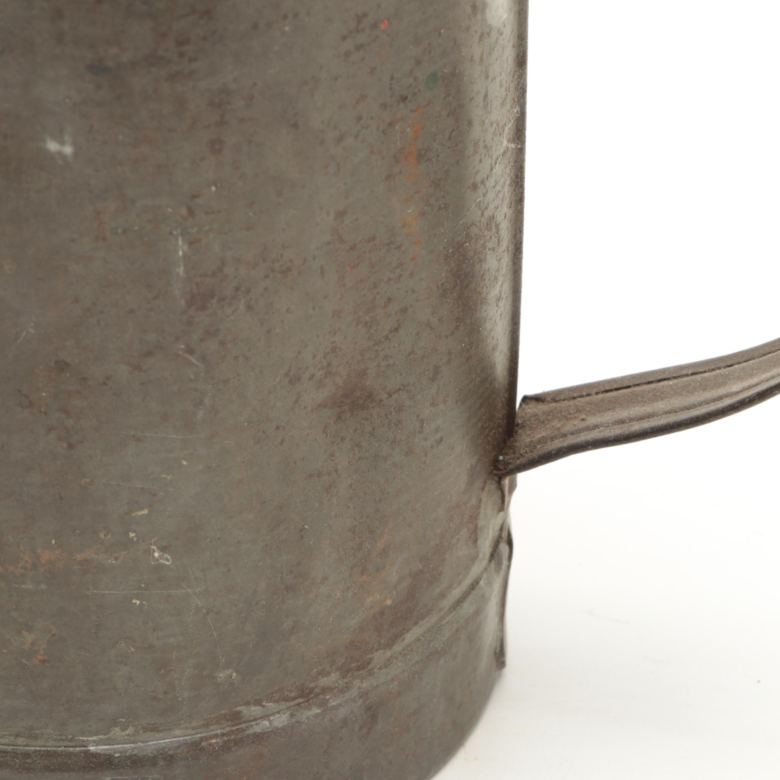 Swingspout Oil Can with Other Metal Oil Can