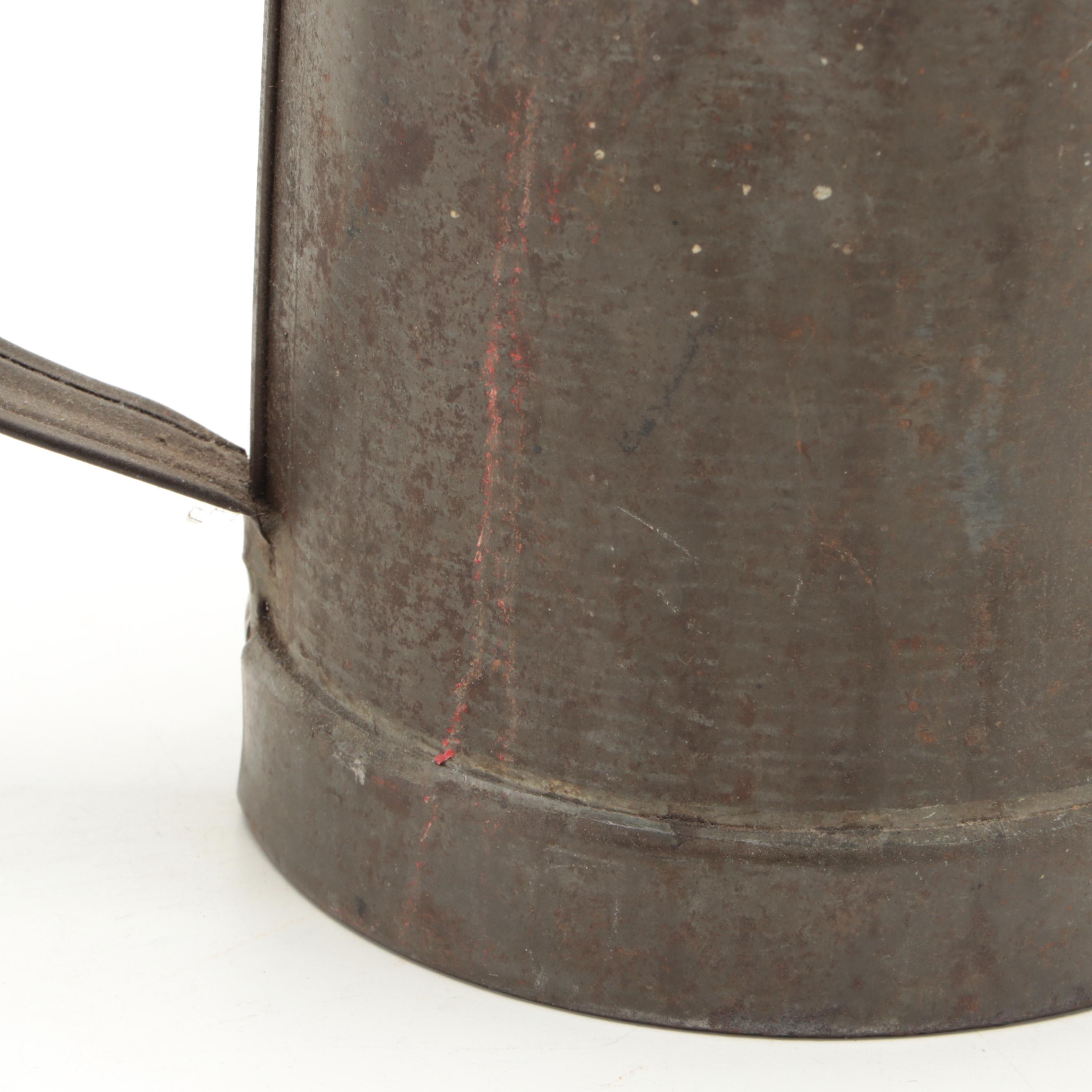 Swingspout Oil Can with Other Metal Oil Can