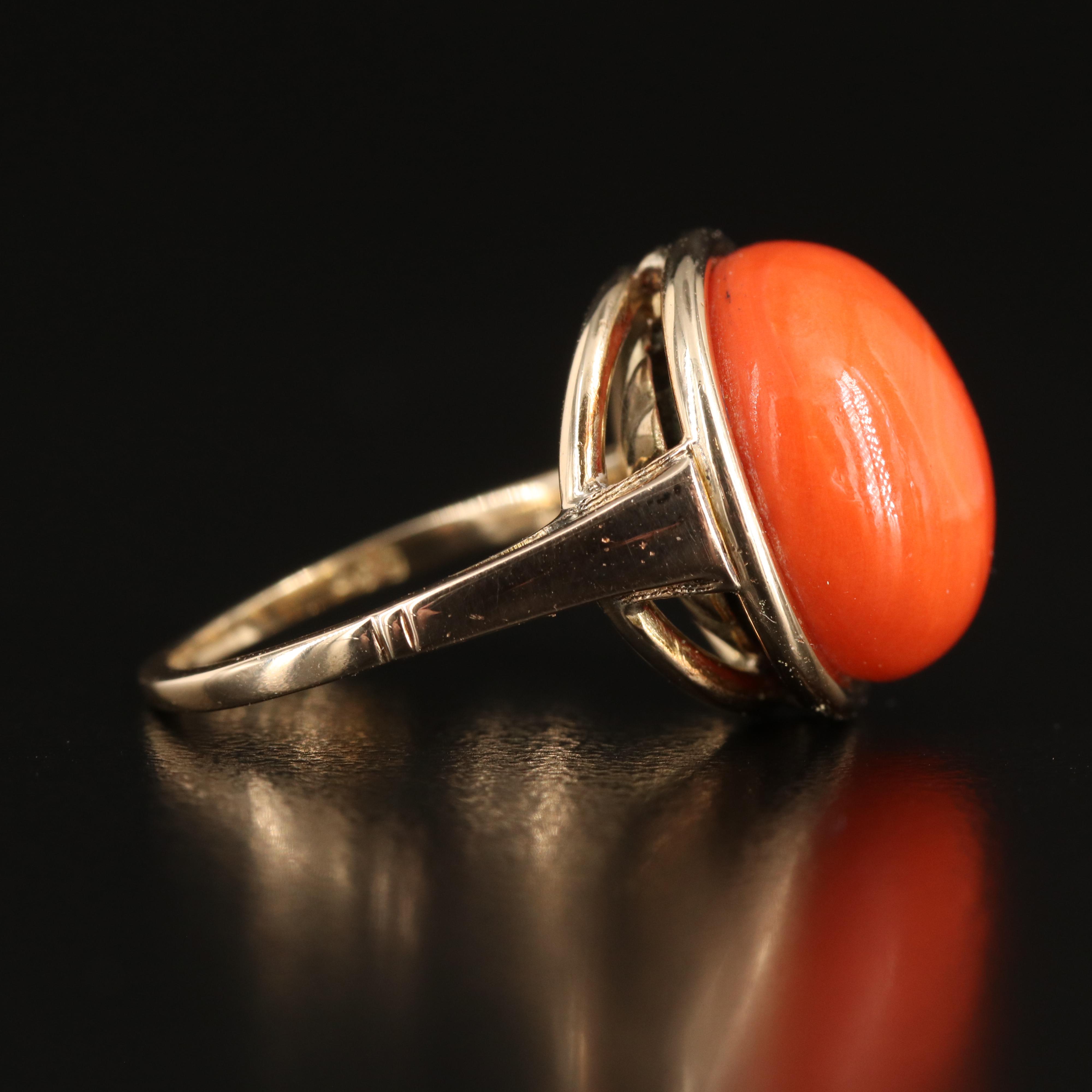Vintage 14K Coral Cabochon Ring