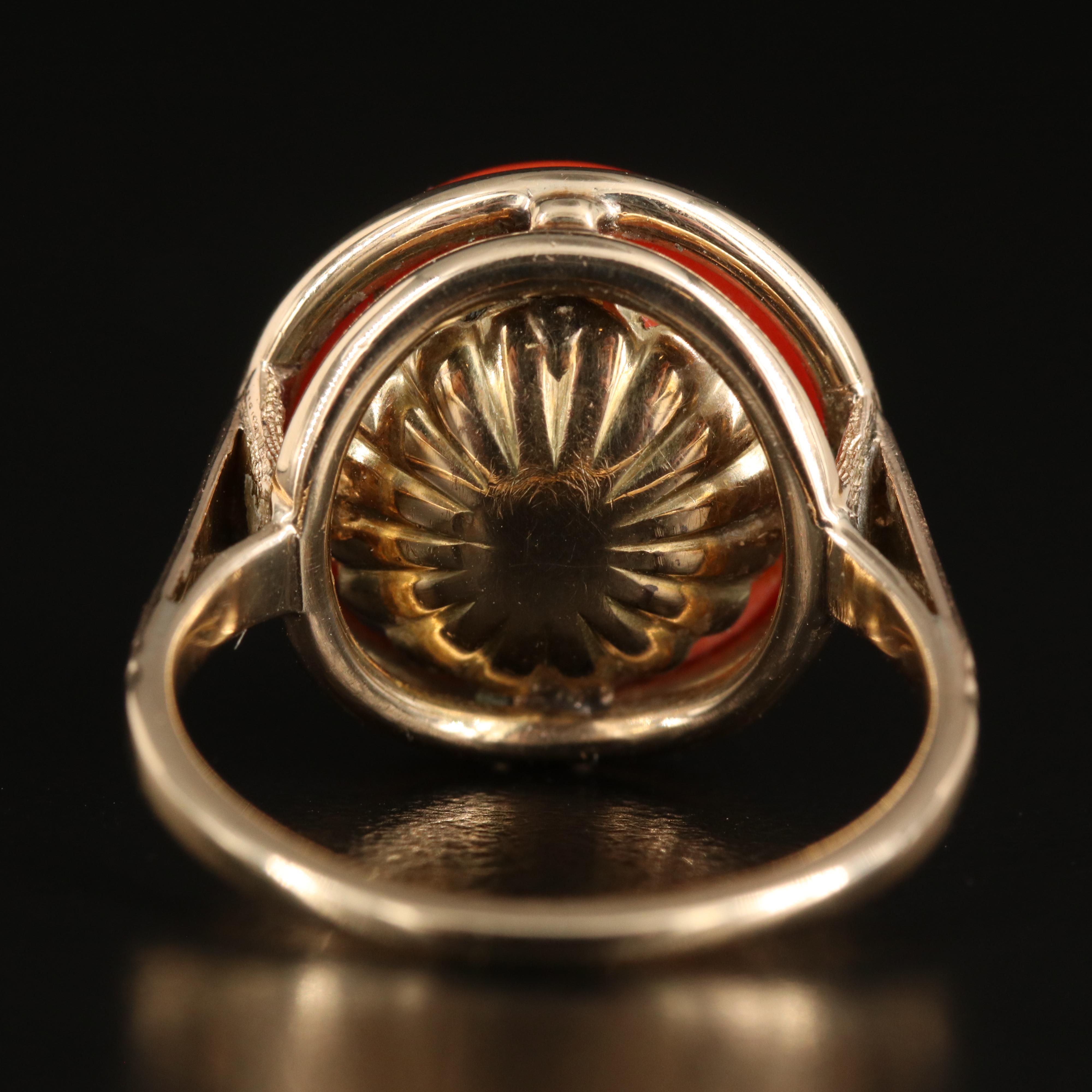 Vintage 14K Coral Cabochon Ring
