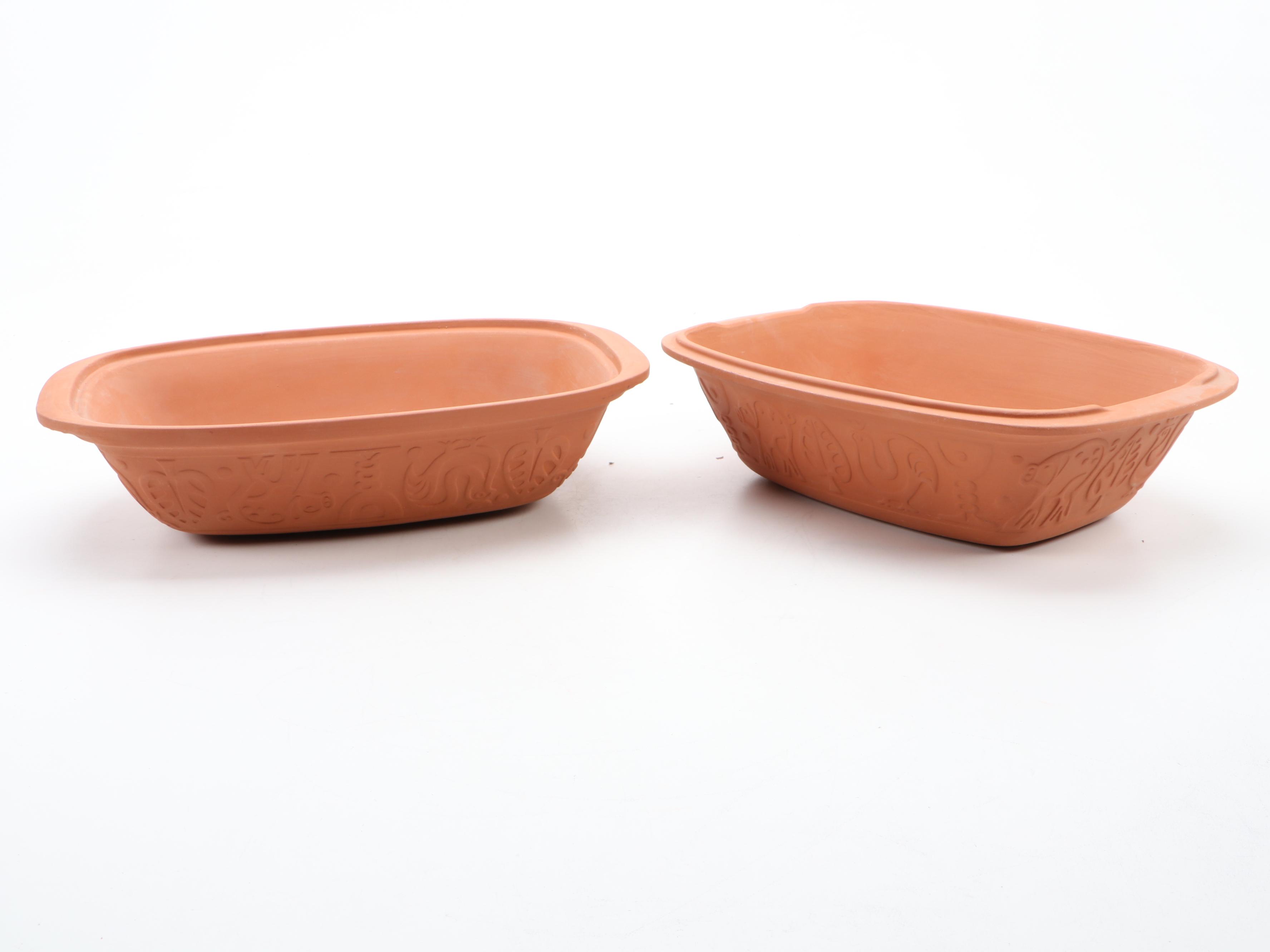 German Römertopf Clay Cooker with Garlic Baker and Shortbread Pan