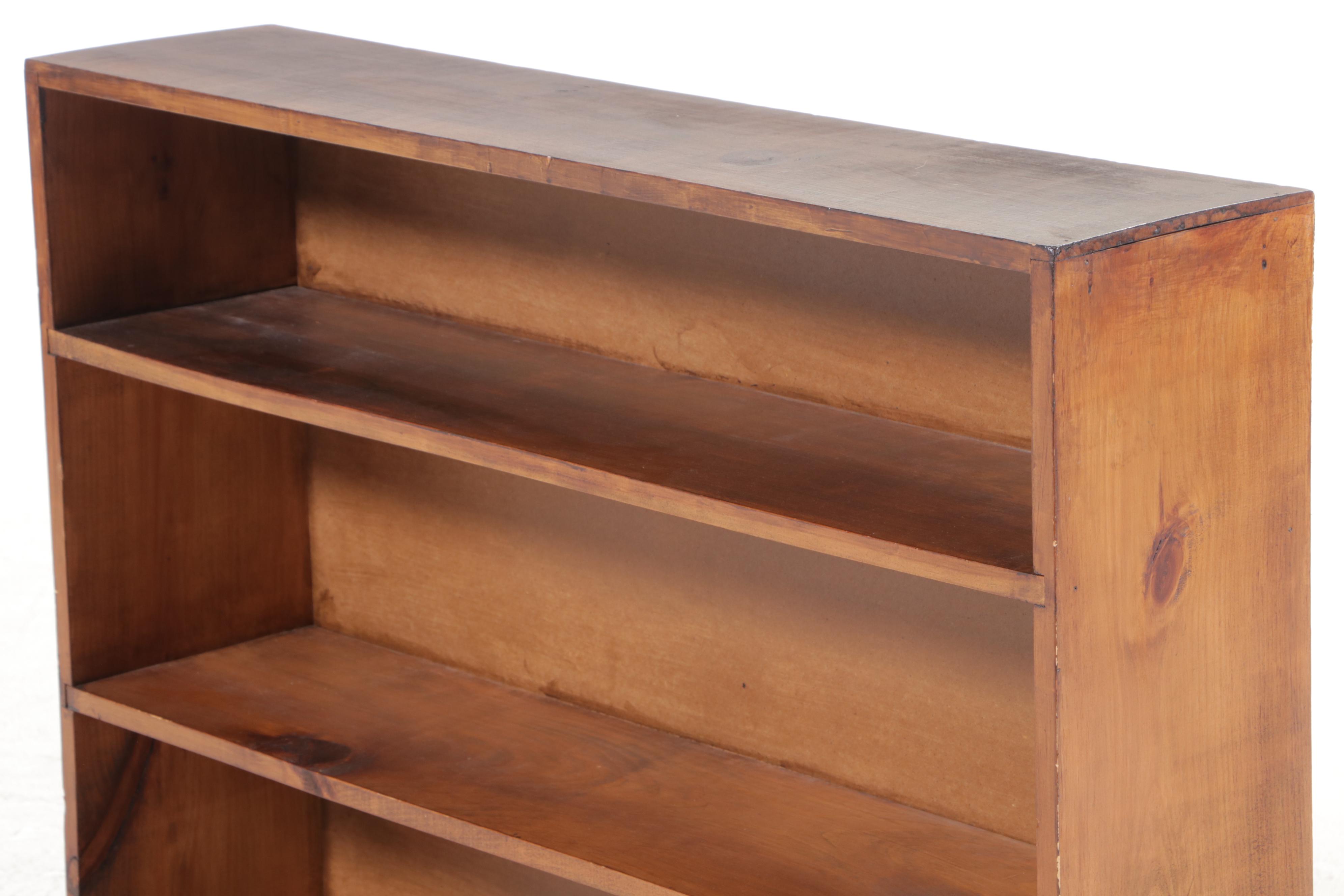 American Primitive Style Pine Three-Shelf Bookcase, Mid to Late 20th Century