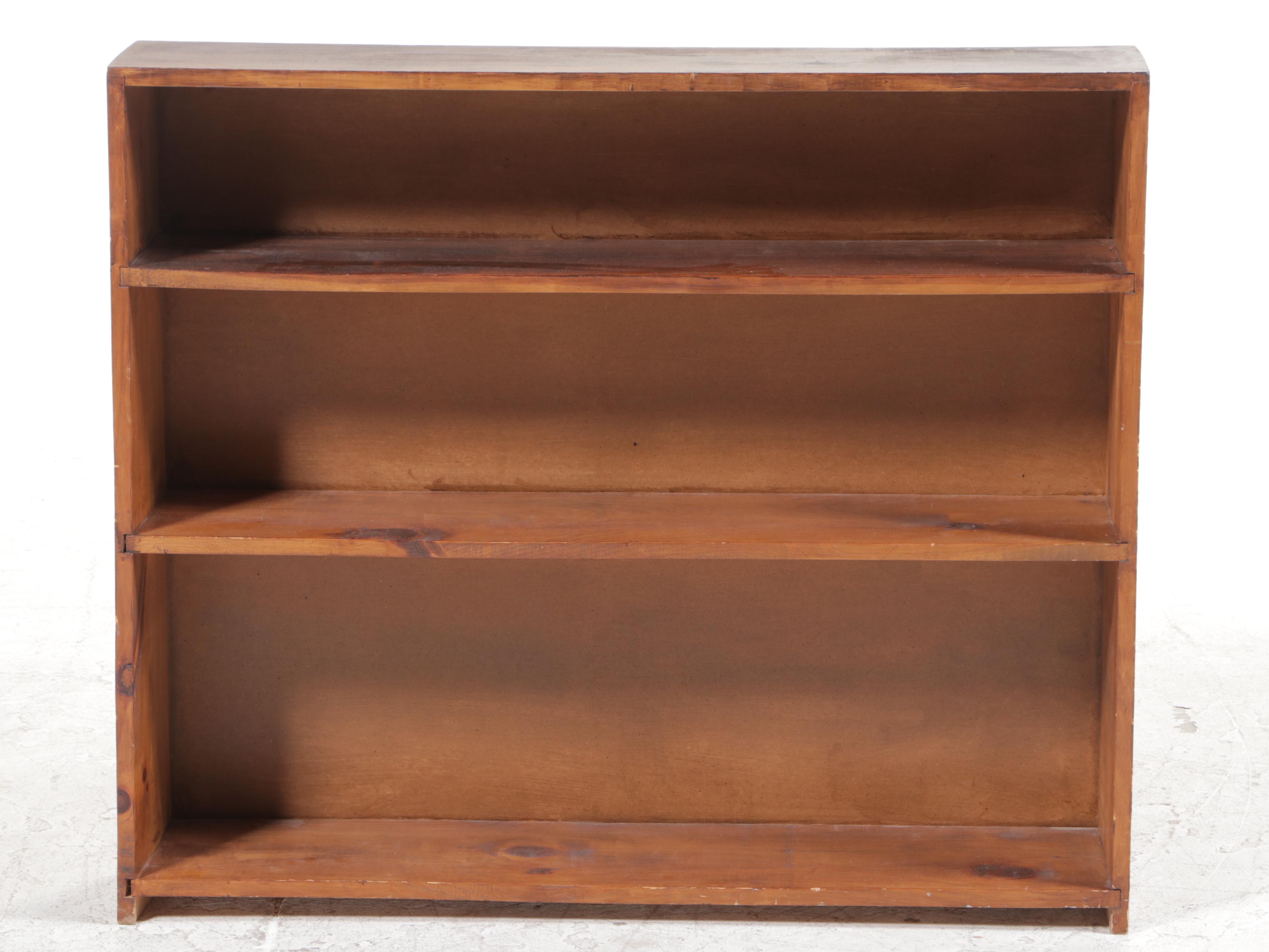 American Primitive Style Pine Three-Shelf Bookcase, Mid to Late 20th Century