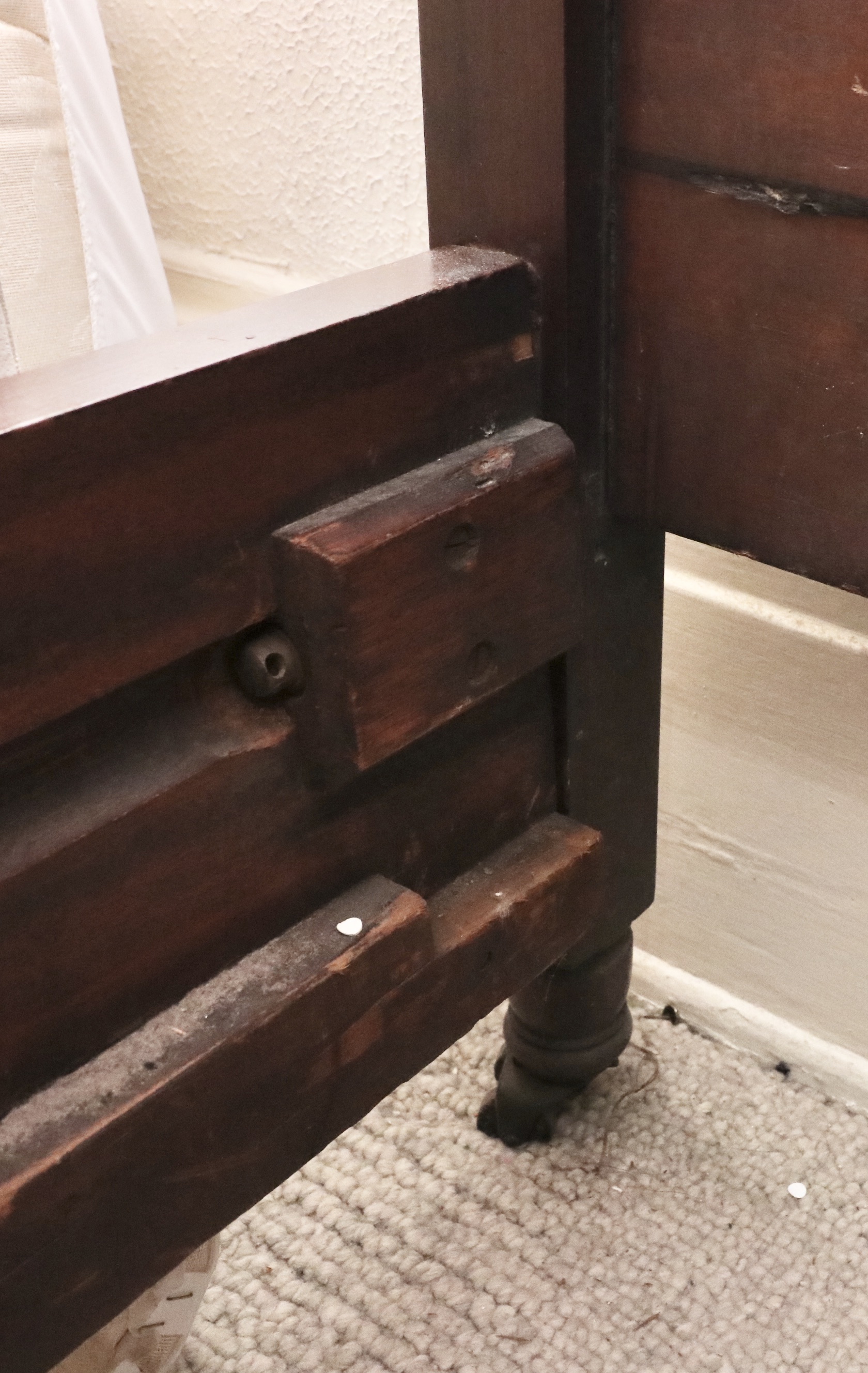 Late Victorian Carved Walnut Full Bed Frame, Early 20th Century