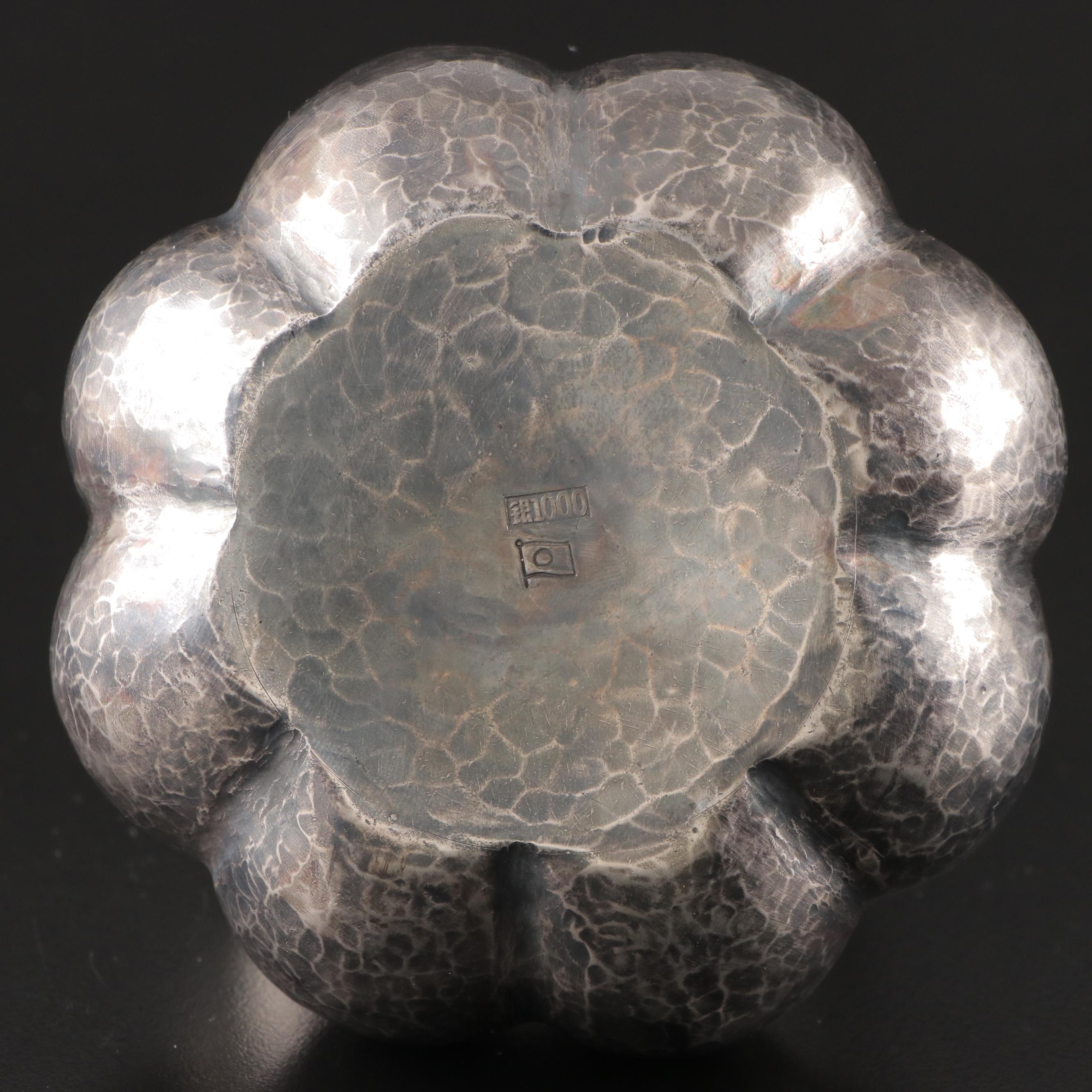 Japanese Hand-Hammered Fine Silver Gourd Form Teapot