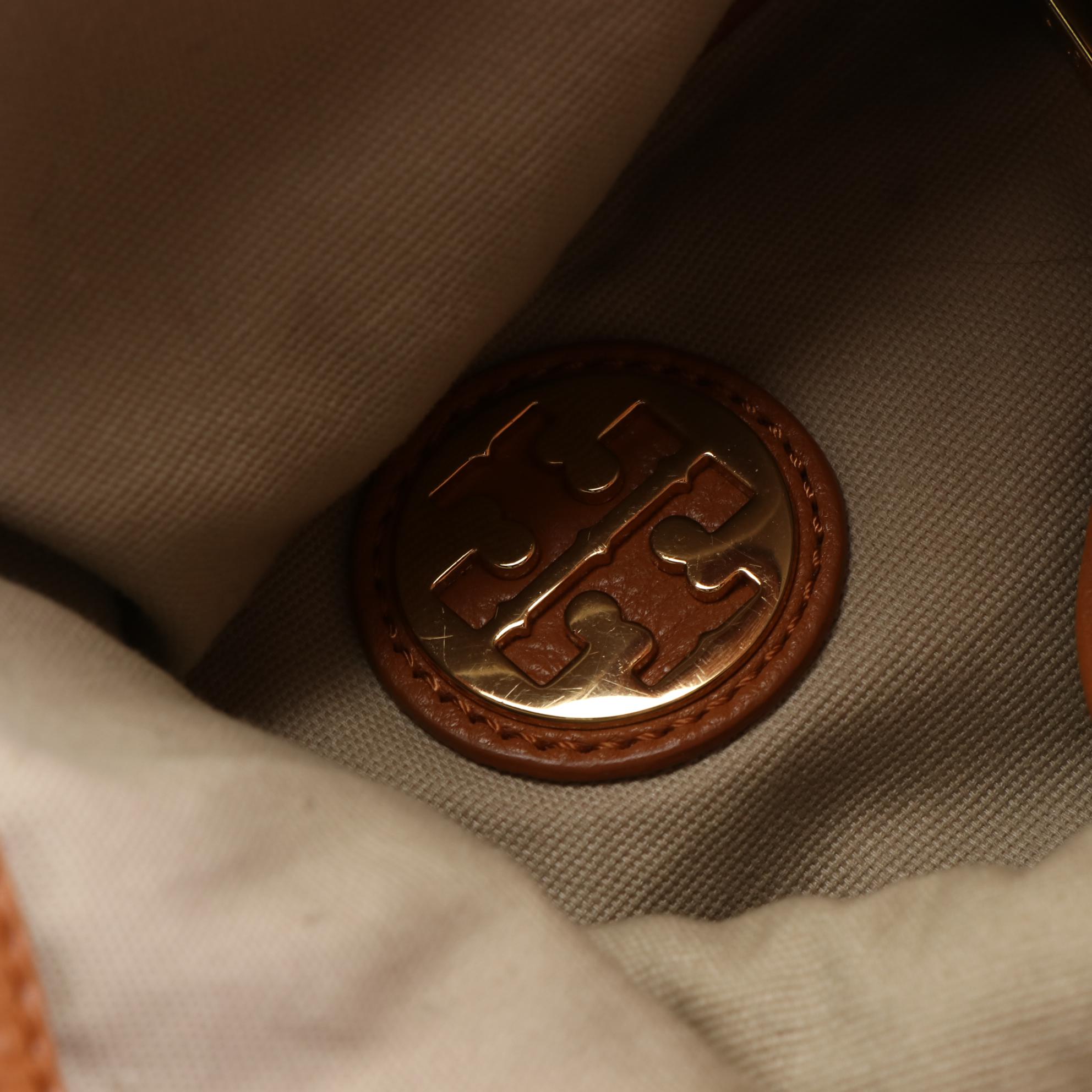 Tory Burch Amanda Fold-Over Shoulder Bag in Grain Leather