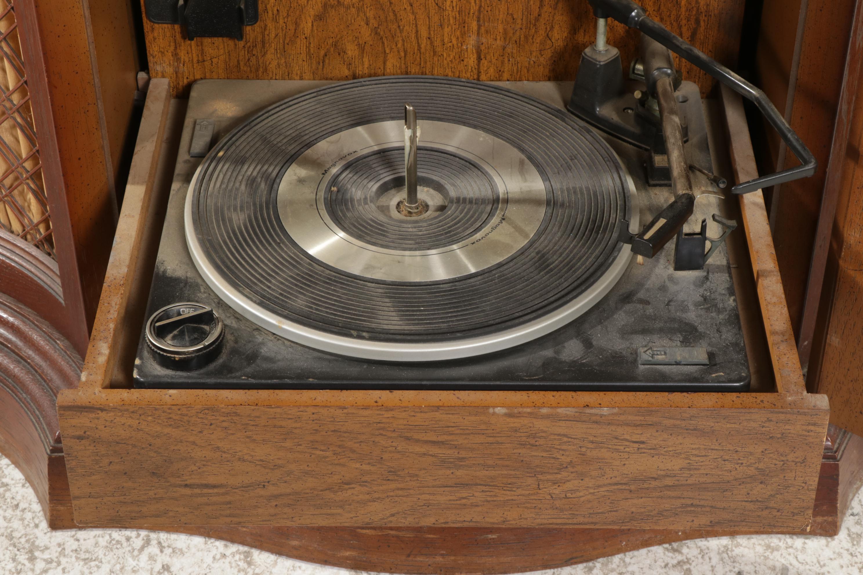 Magnavox Spanish Baroque Style Stereo Console Cabinet, 1970s