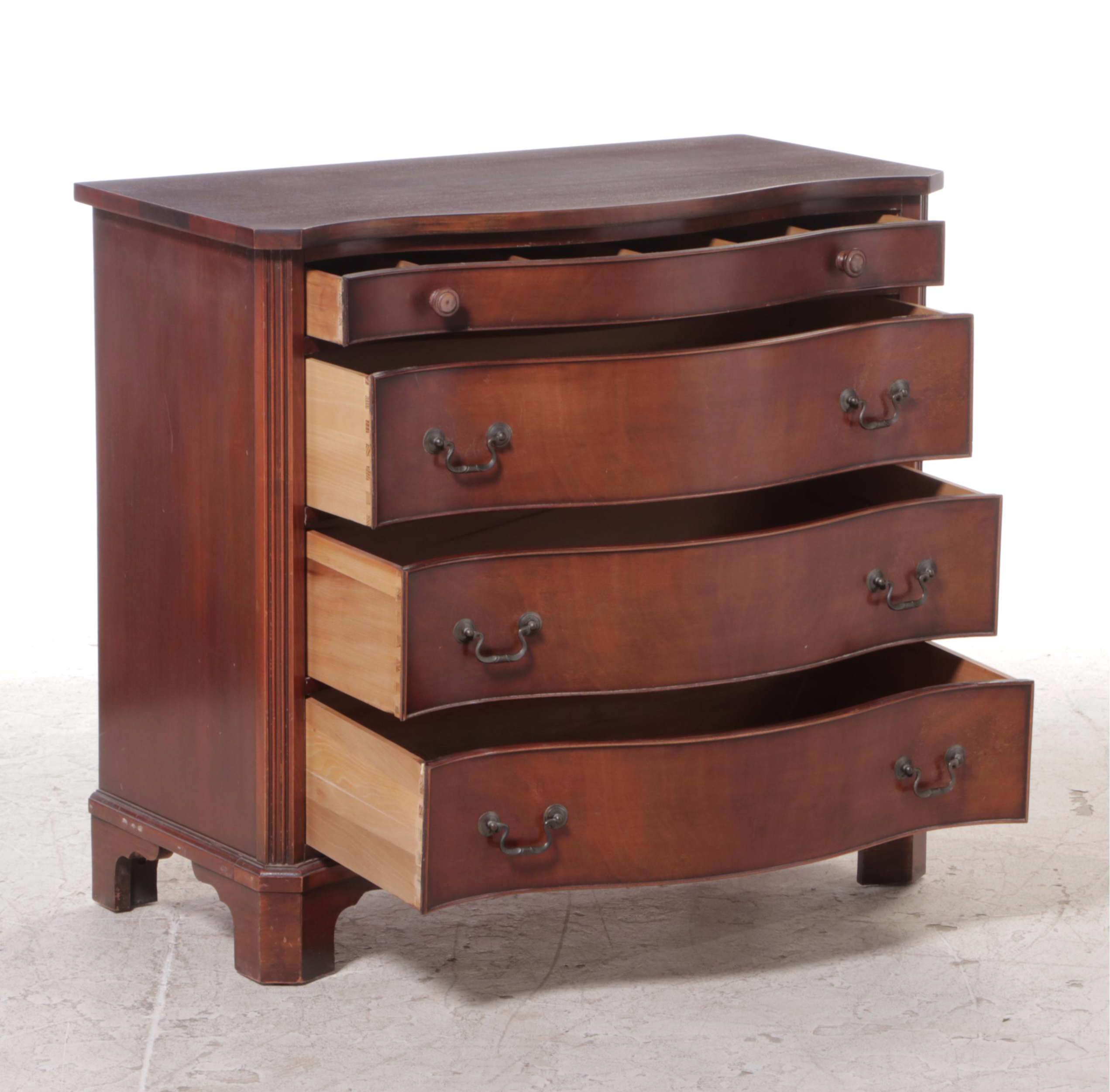 Federal Style Mahogany Serpentine-Front Server