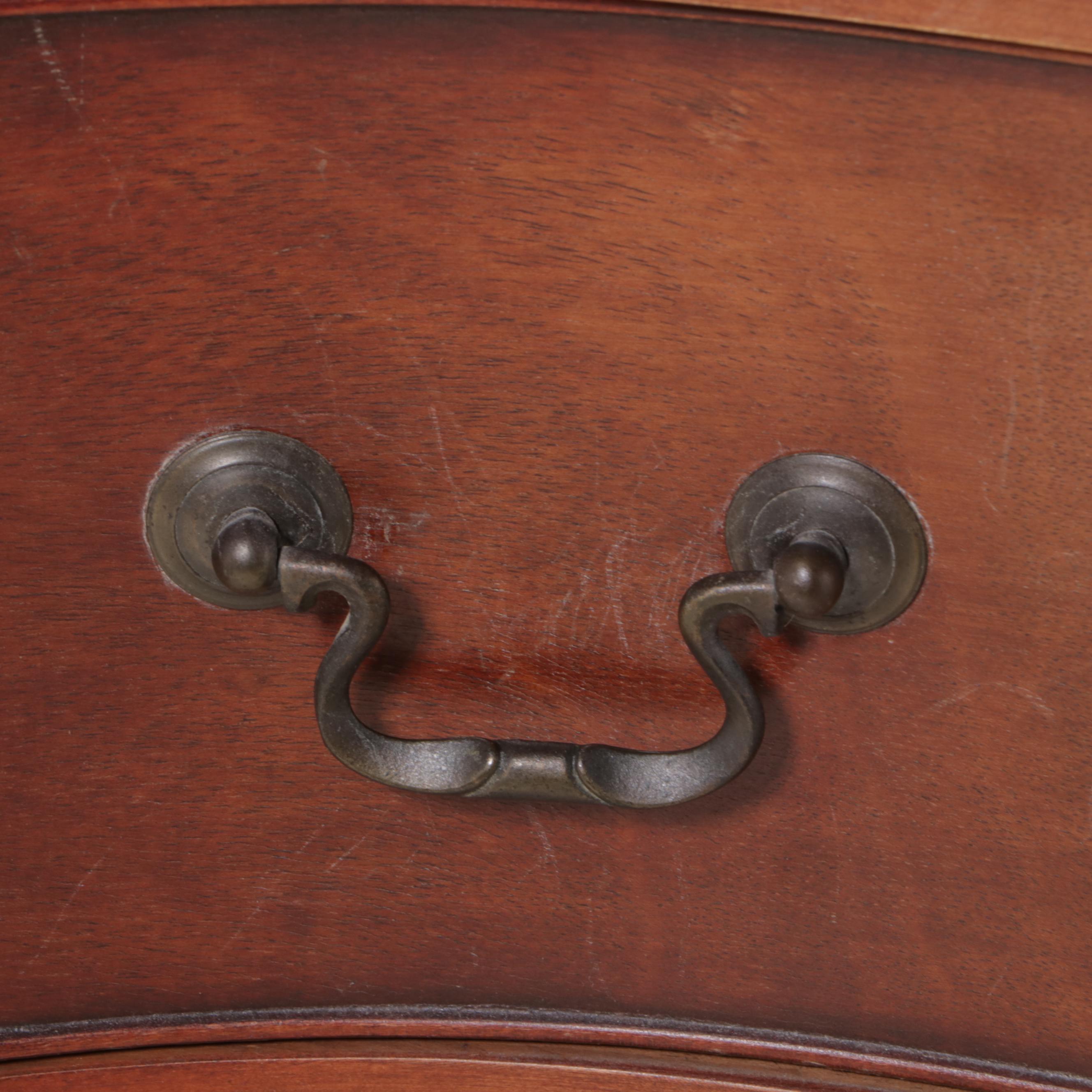 Federal Style Mahogany Serpentine-Front Server