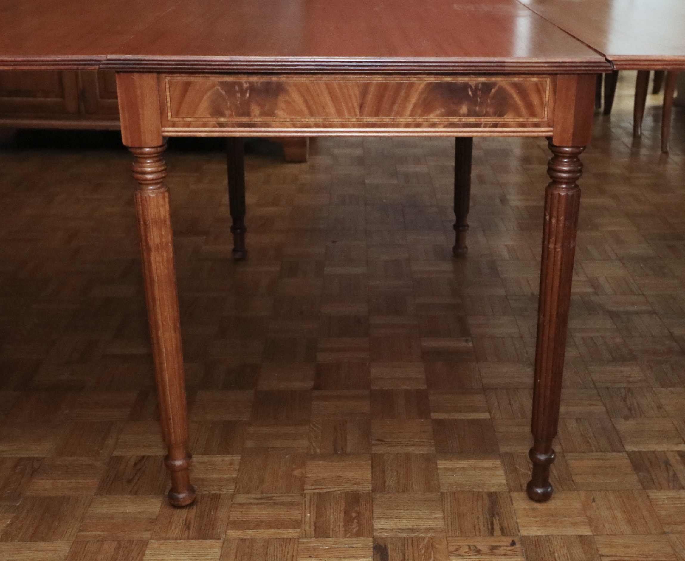 Federal Style Expandable Drop-Leaf Center Table with D-End Console Tables