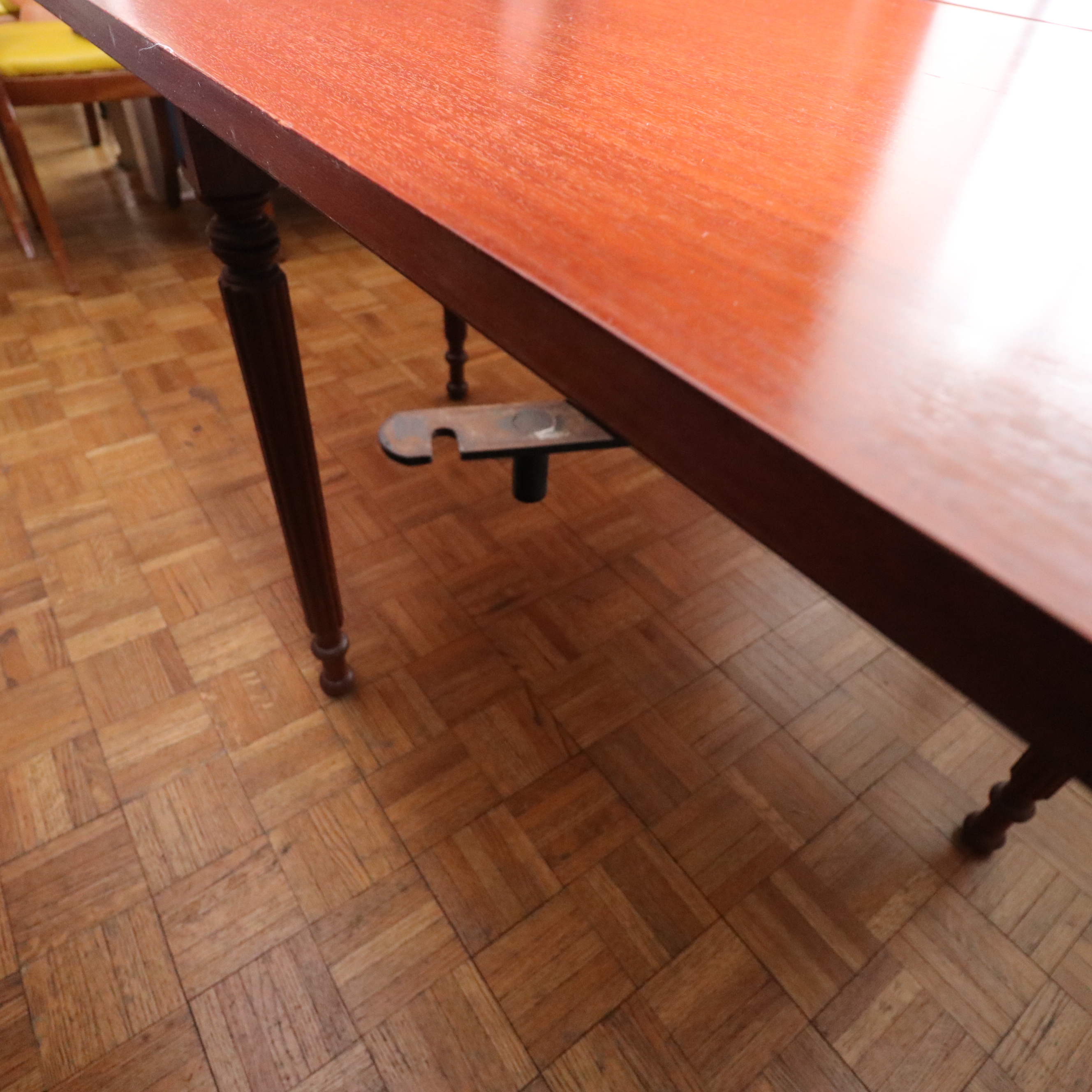 Federal Style Expandable Drop-Leaf Center Table with D-End Console Tables