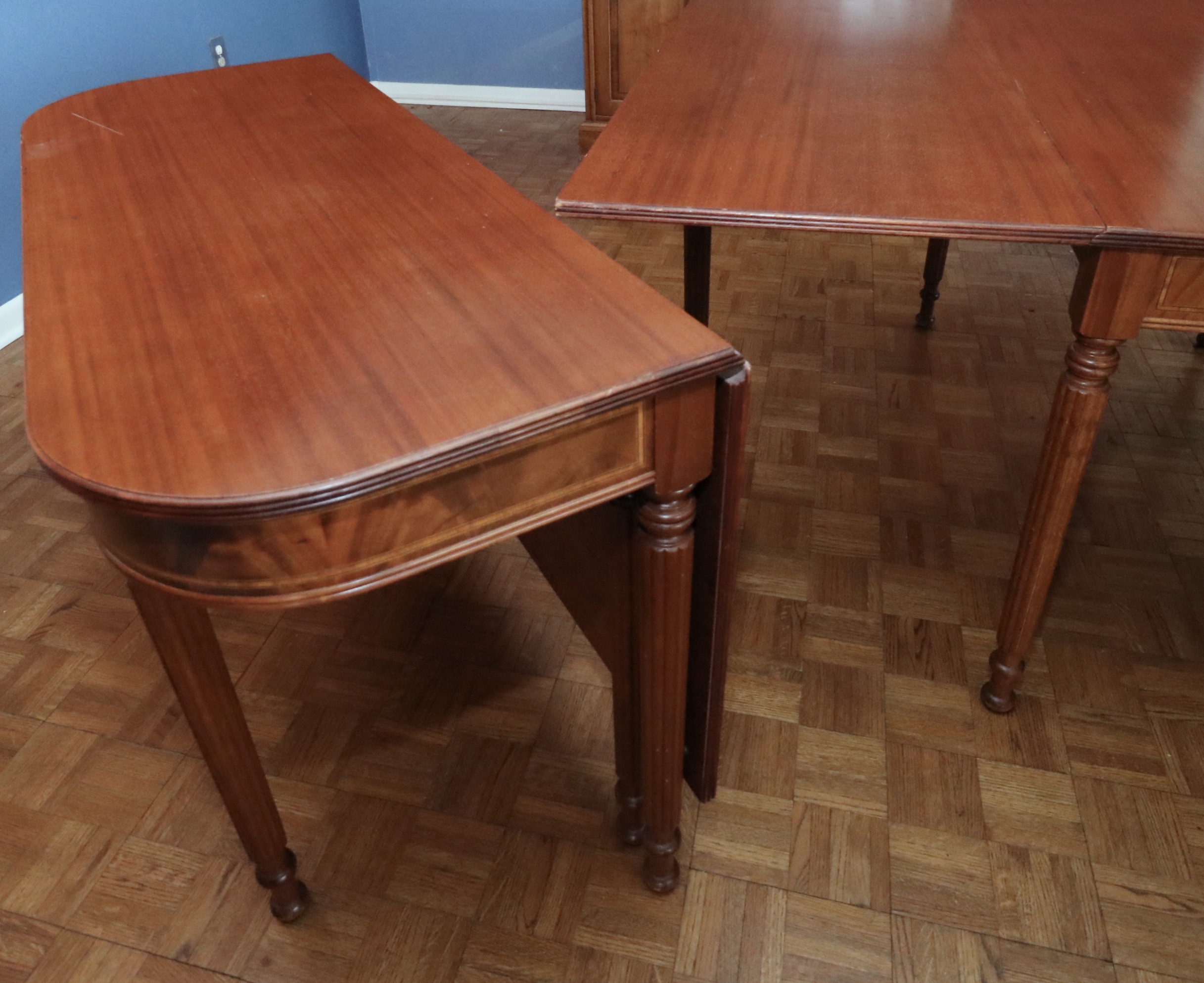 Federal Style Expandable Drop-Leaf Center Table with D-End Console Tables