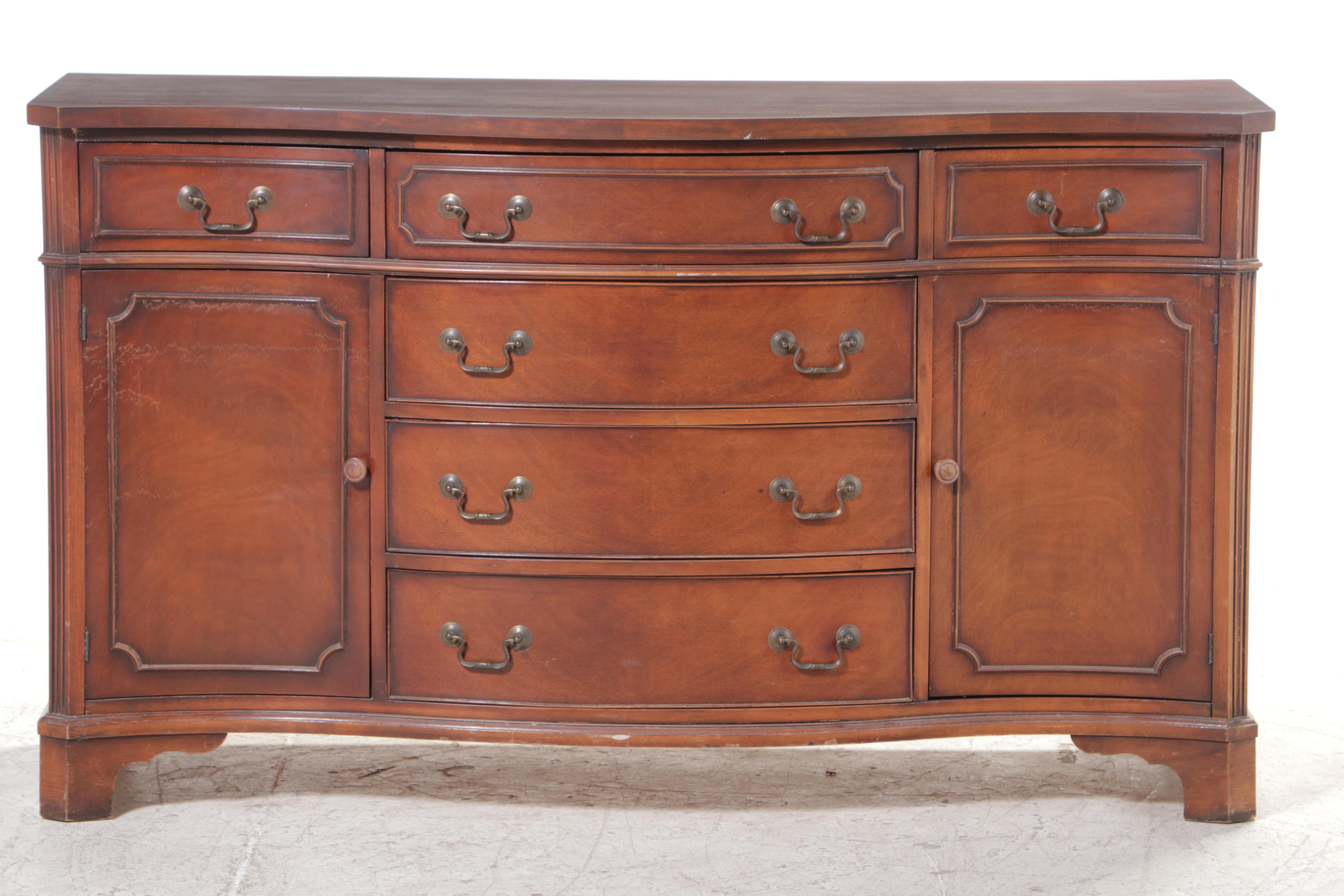Federal Style Mahogany Serpentine-Front Sideboard