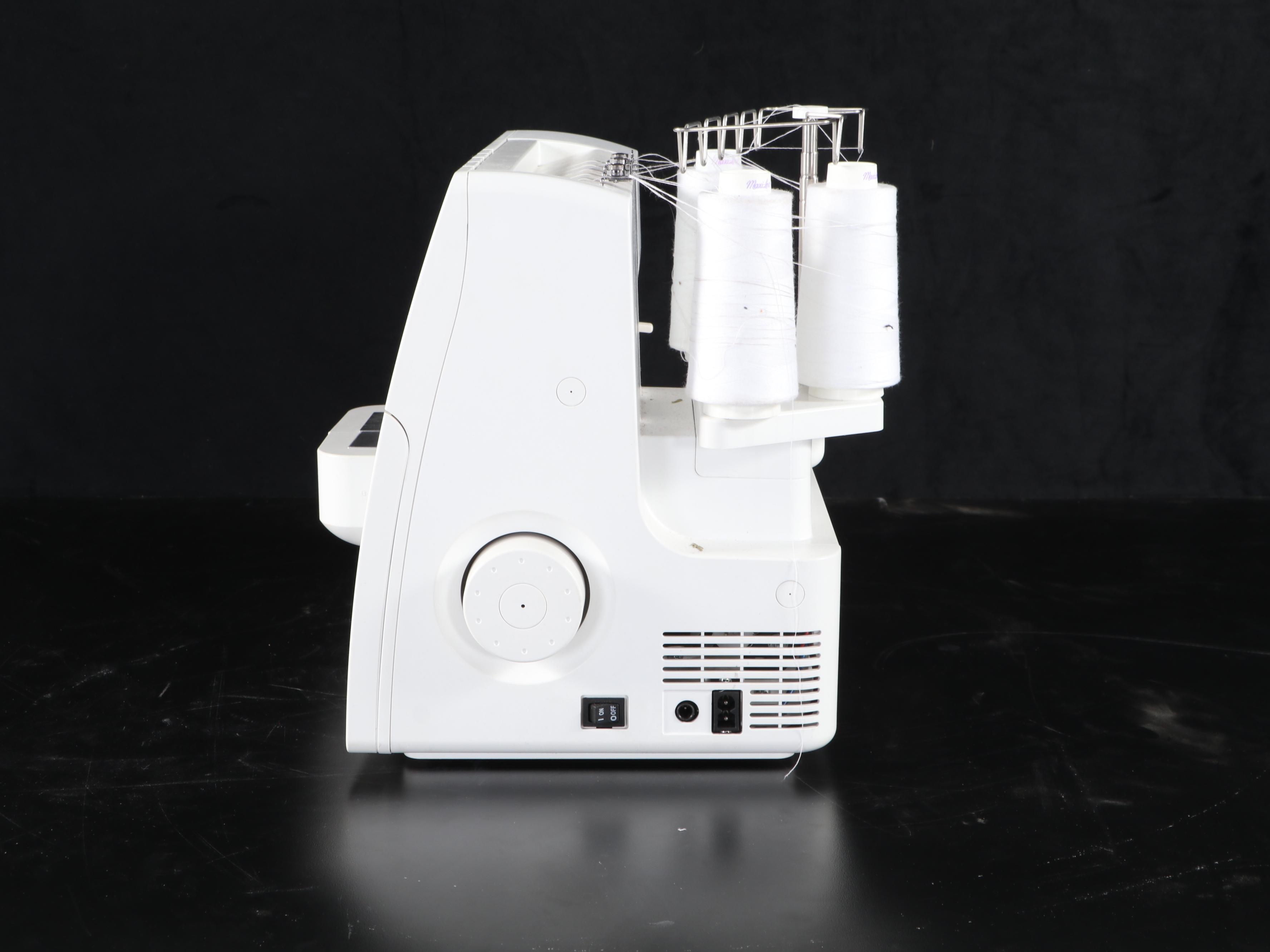 Pfaff Coverlock 4.0 Sewing Machine with Accessories