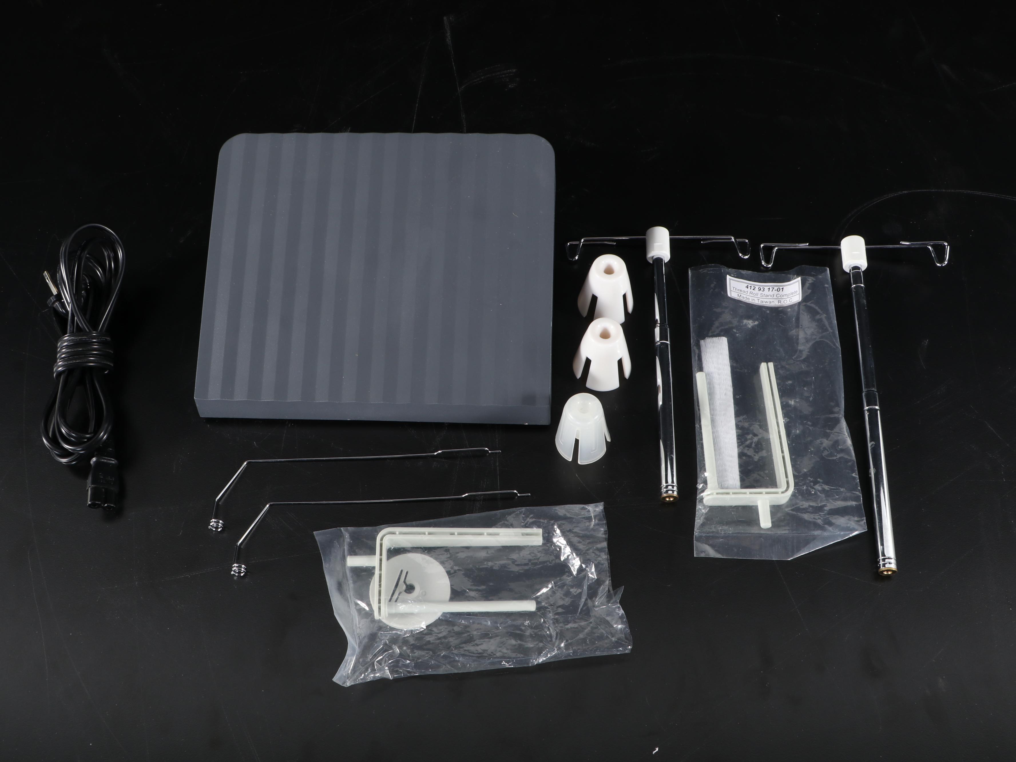 Pfaff Coverlock 4.0 Sewing Machine with Accessories