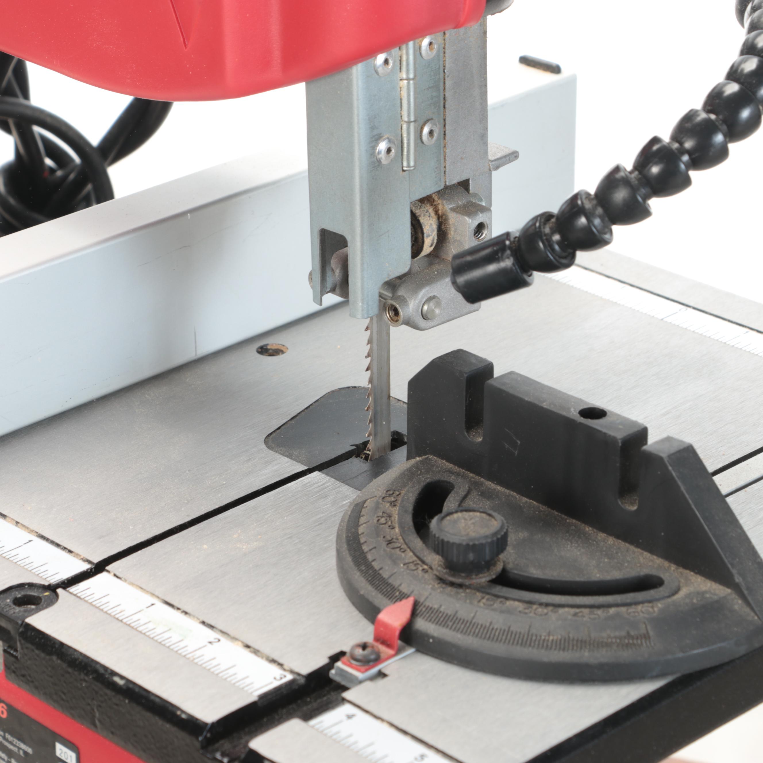 SKIL 9" Benchtop Band Saw With Wood and Metal Stand