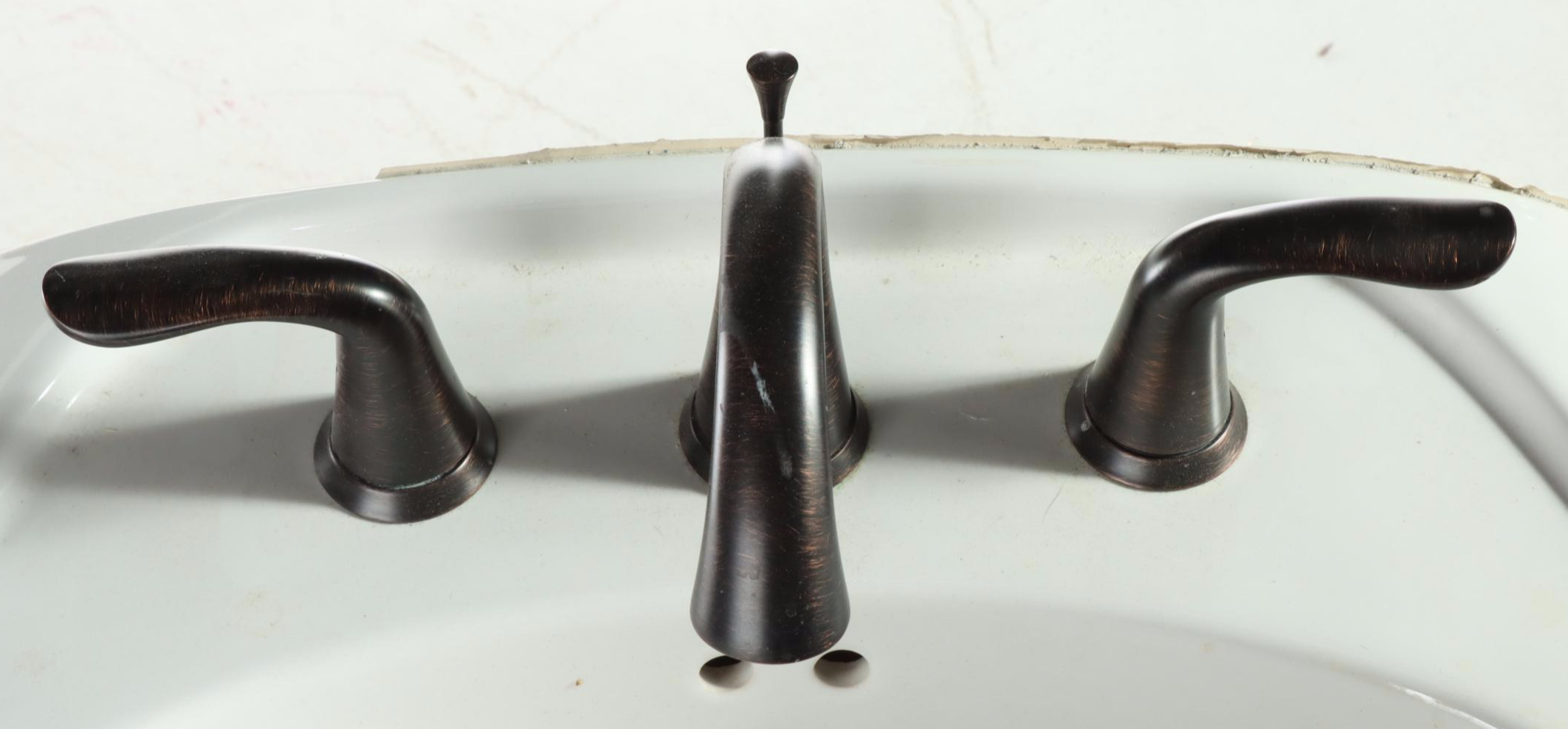 Mansfield Contemporary White Porcelain Pedestal Sink With Faucet