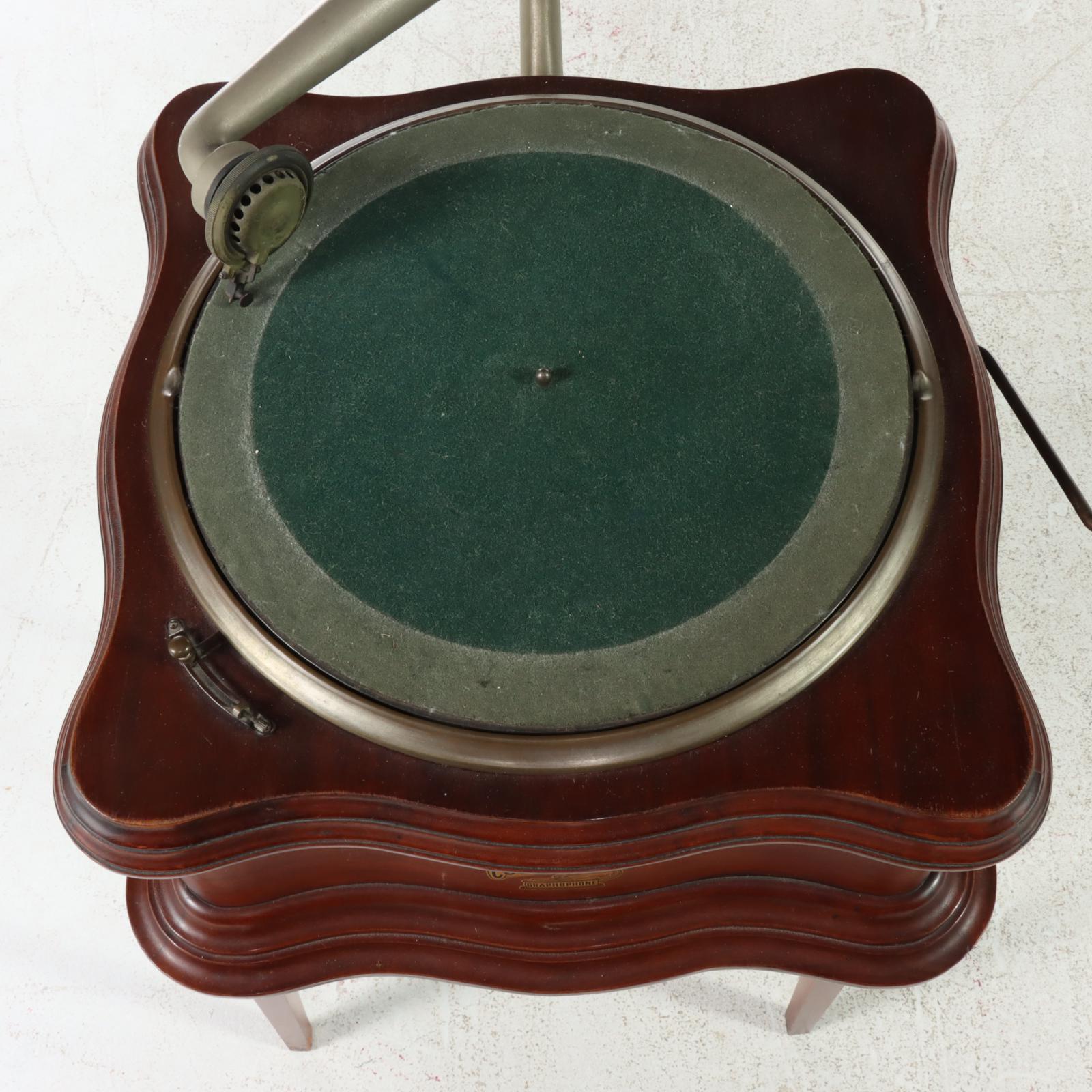 Columbia Graphophone Co. Mahogany Gramophone on Side Table, Early 20th Century